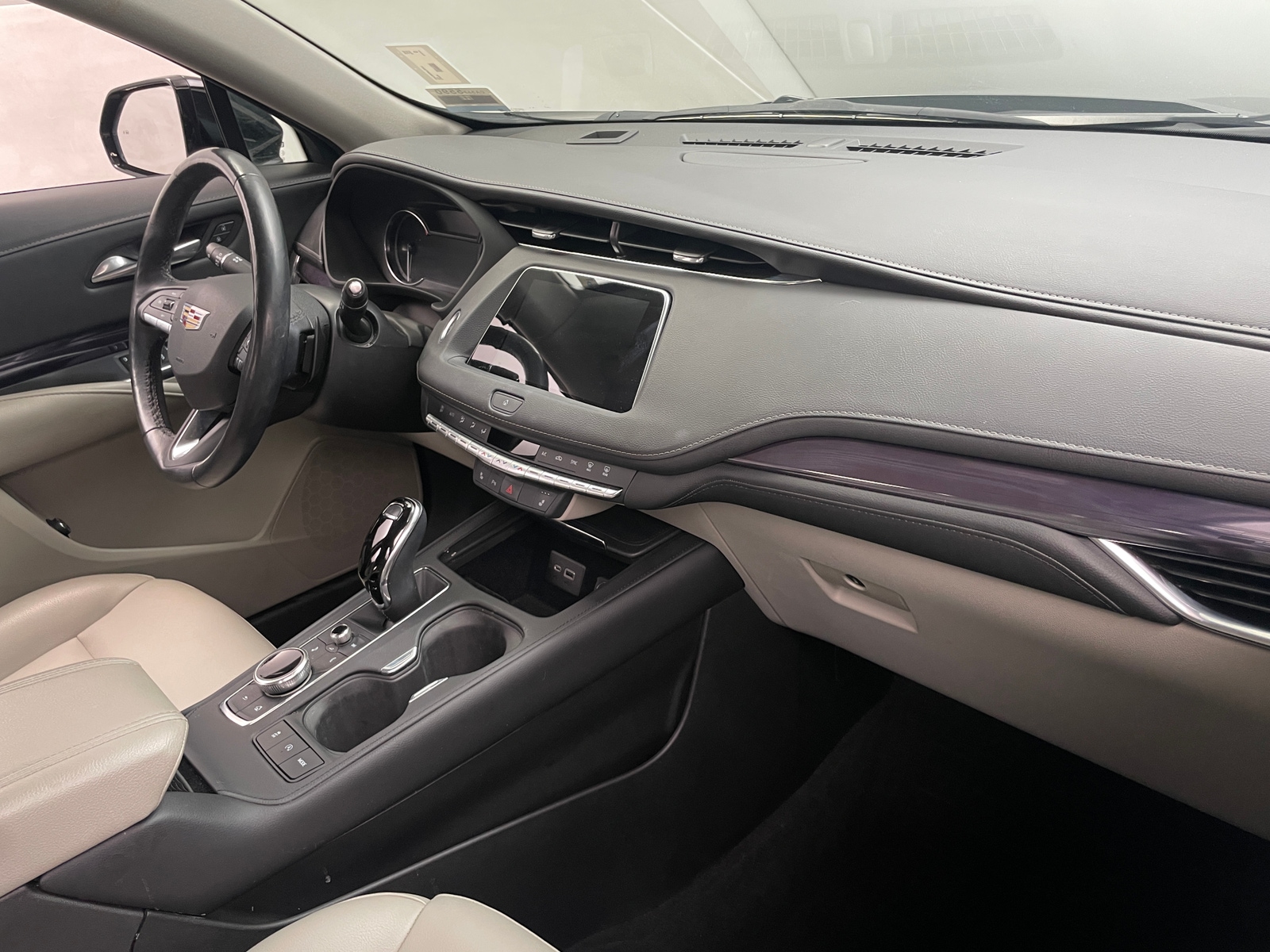 Thumbnail: 2023 Cadillac XT4 - 2