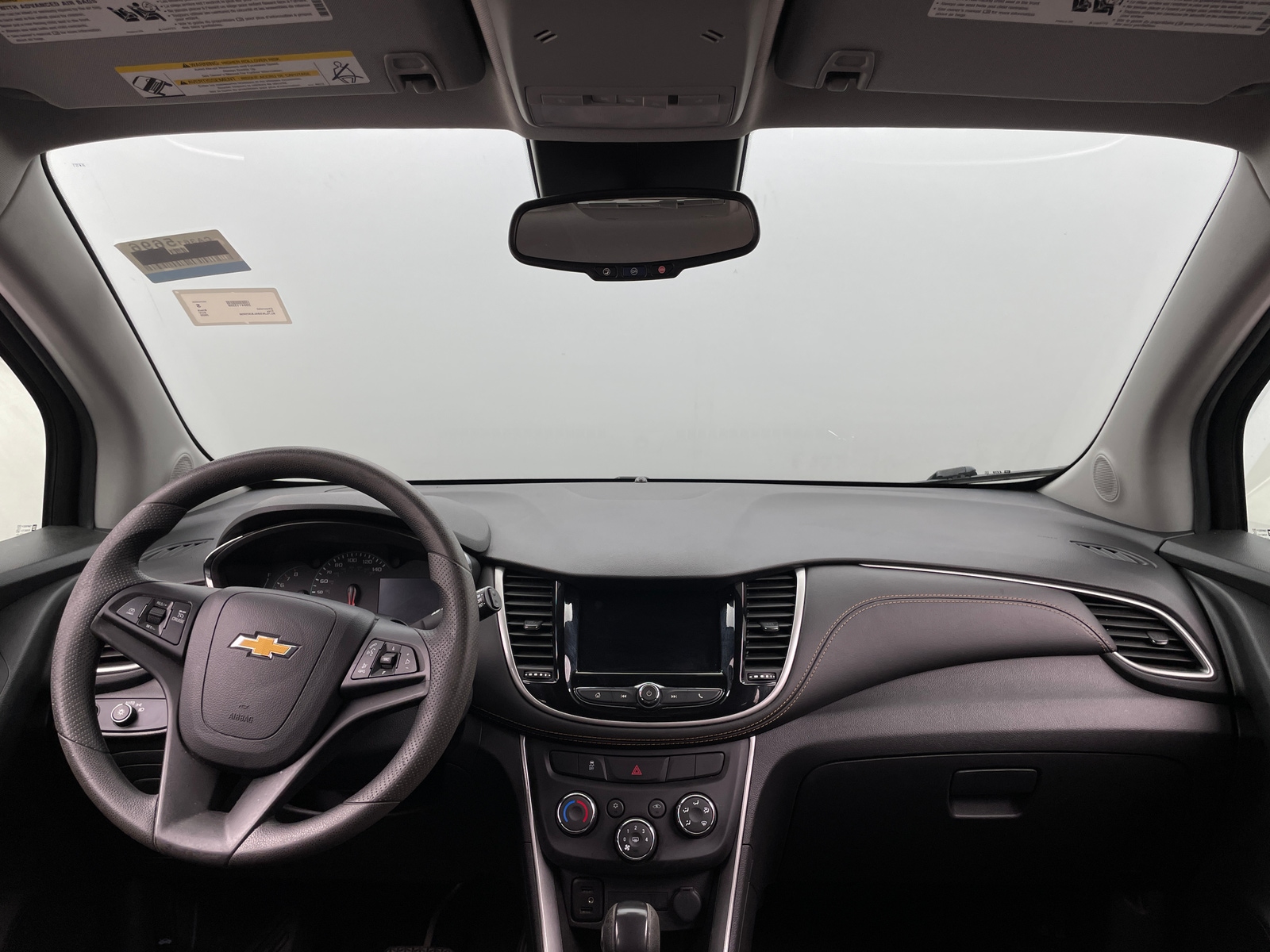 Thumbnail: 2020 Chevrolet Trax - 3