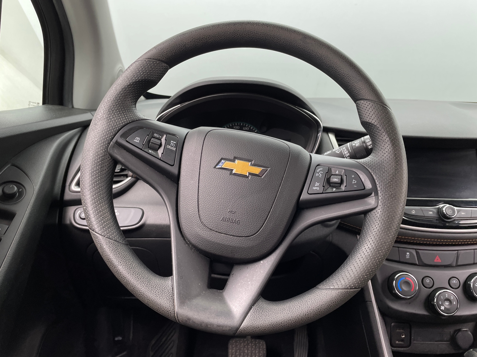 Thumbnail: 2020 Chevrolet Trax - 5
