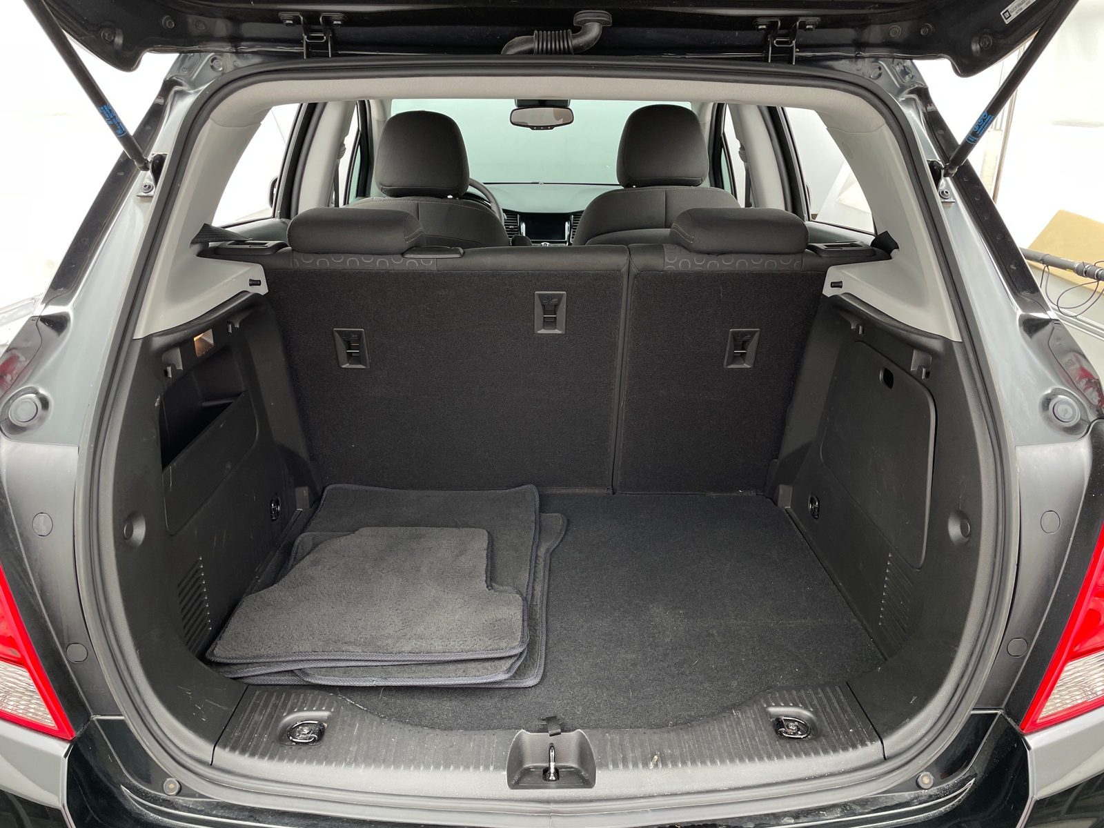 Thumbnail: 2020 Chevrolet Trax - 7