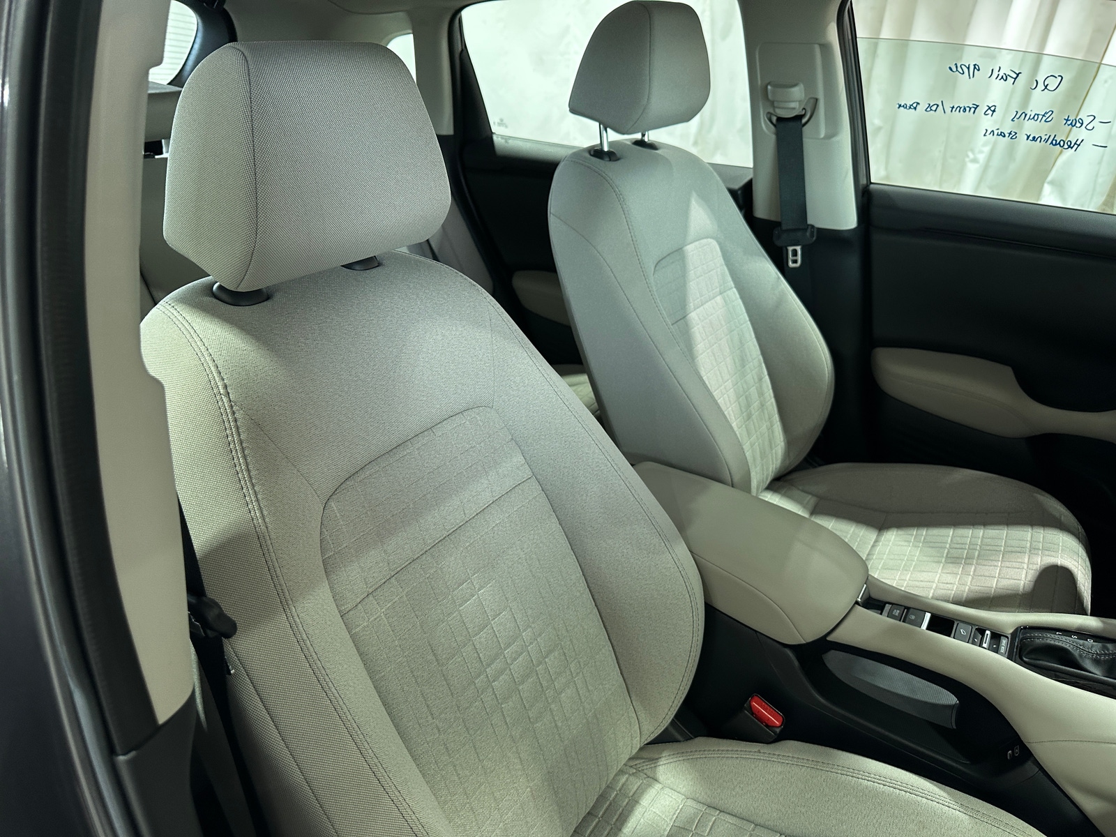 Thumbnail: 2025 Honda HR-V - 2