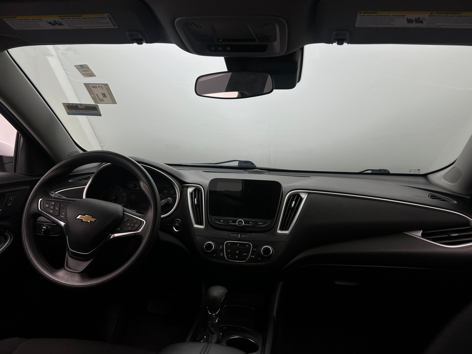 Thumbnail: 2024 Chevrolet Malibu - 3