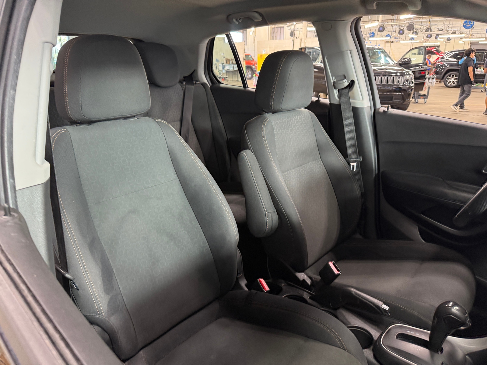 Thumbnail: 2019 Chevrolet Trax - 2