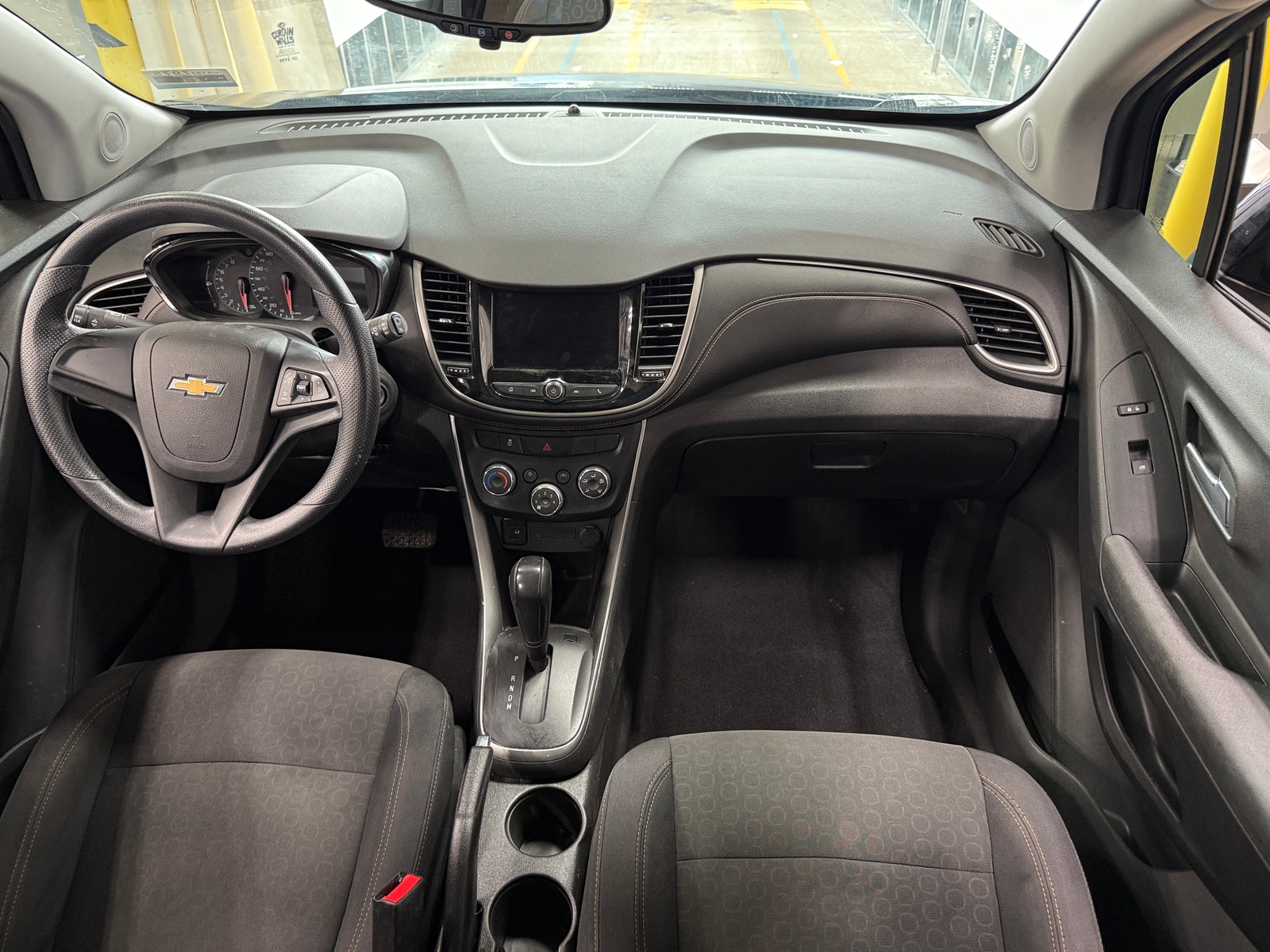 Thumbnail: 2019 Chevrolet Trax - 3