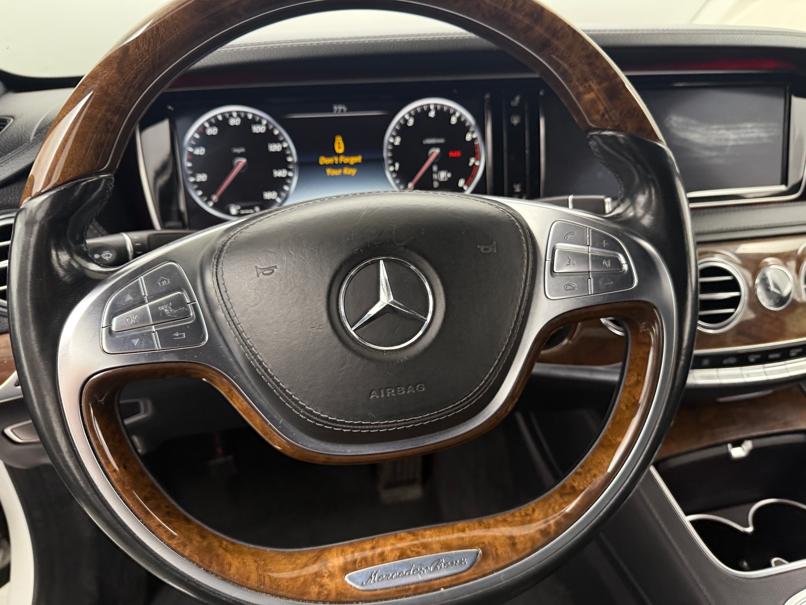 Thumbnail: 2015 Mercedes-Benz S-Class - 4