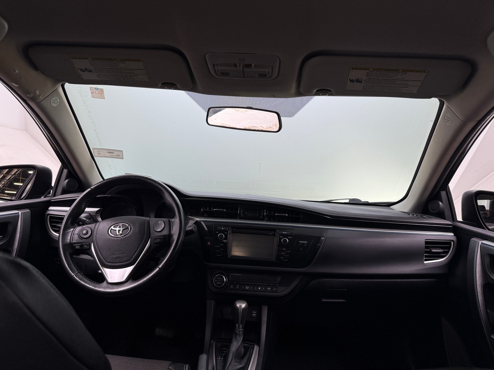 Thumbnail: 2015 Toyota Corolla - 3