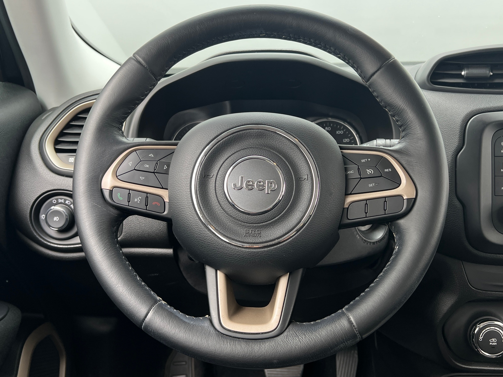 Thumbnail: 2017 Jeep Renegade - 5