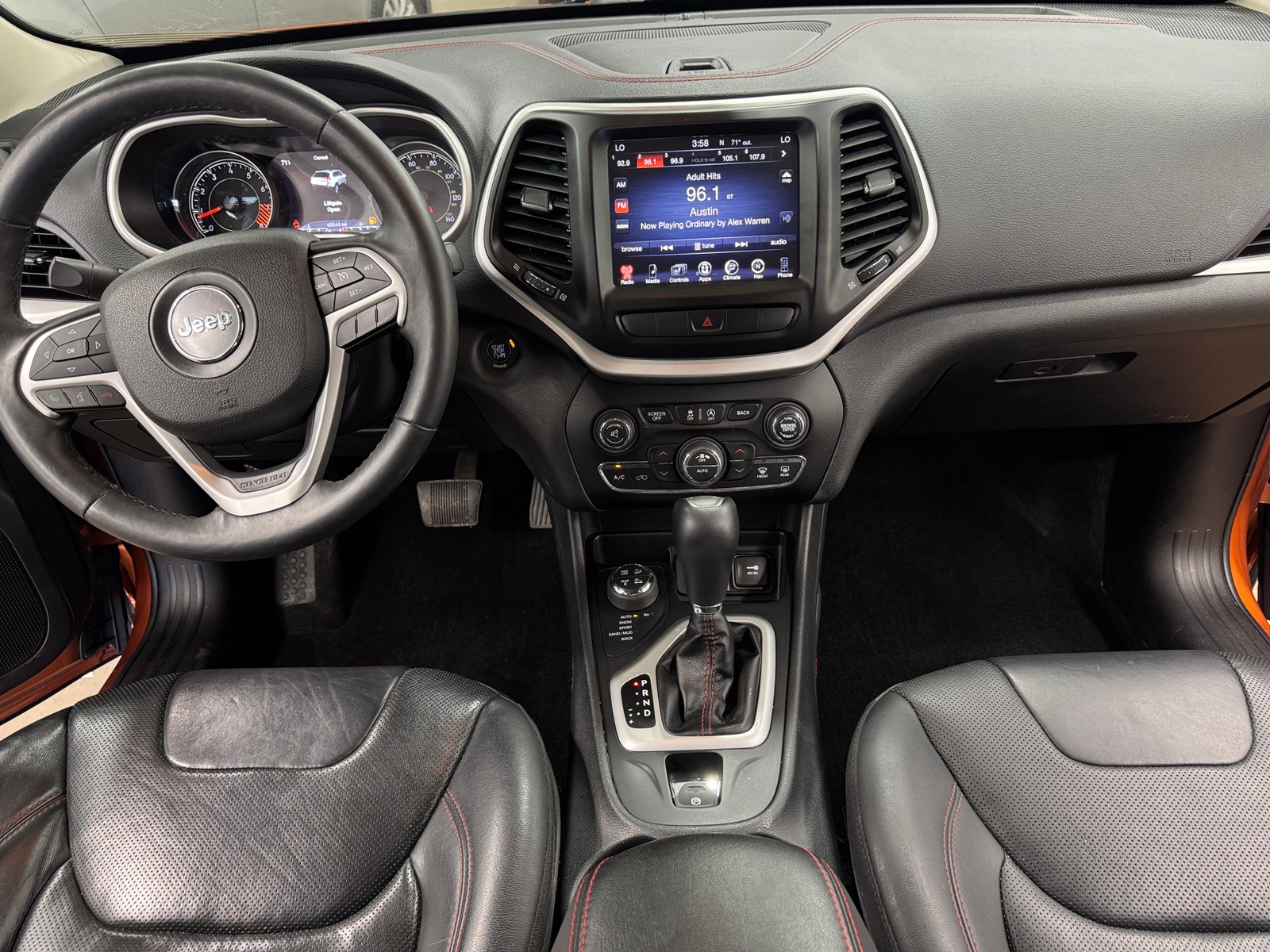 Thumbnail: 2015 Jeep Cherokee - 3