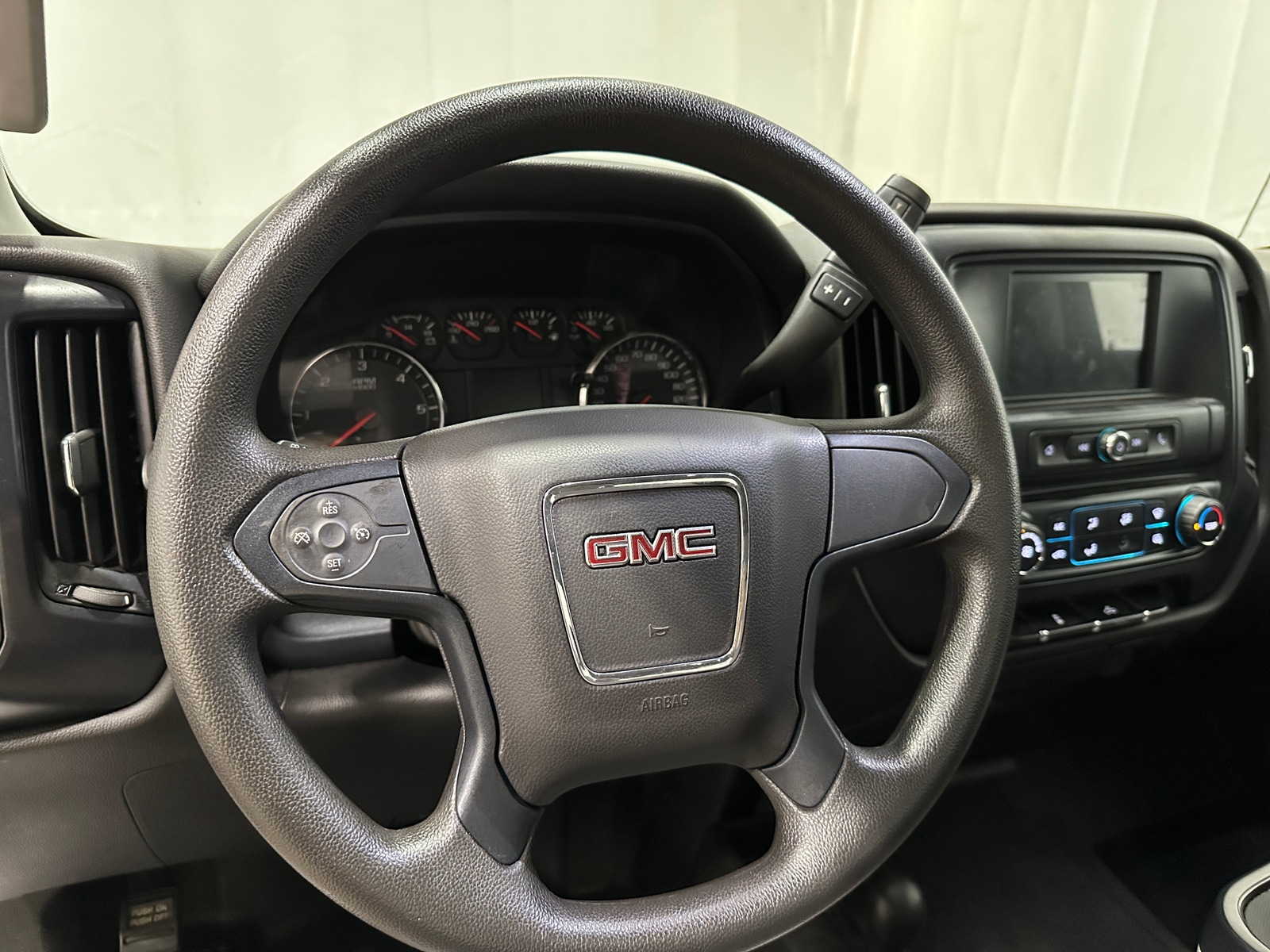 Thumbnail: 2019 GMC Sierra 2500 - 5