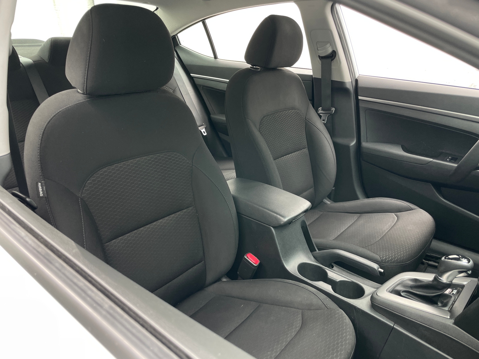 Thumbnail: 2019 Hyundai Elantra - 2