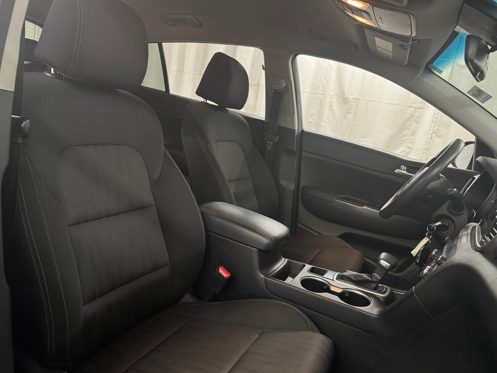 Thumbnail: 2022 Kia Sportage - 2
