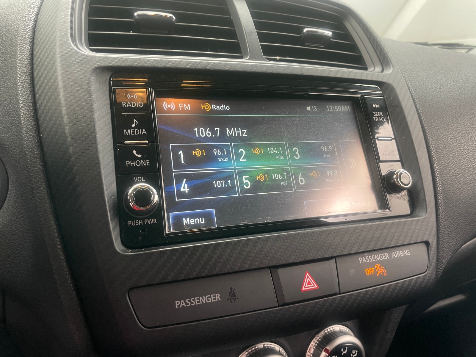 Thumbnail: 2023 Mitsubishi Outlander Sport - 4