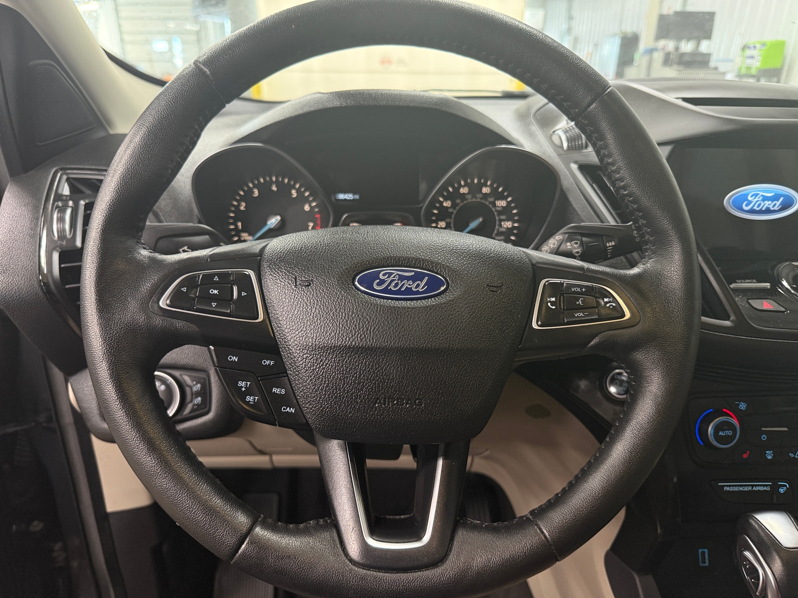 Thumbnail: 2018 Ford Escape - 4
