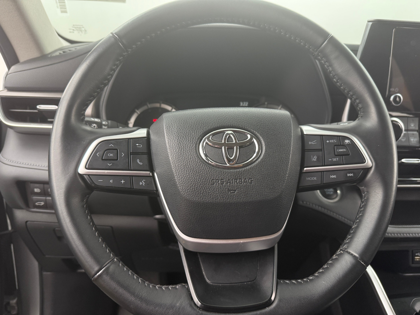 Thumbnail: 2024 Toyota Highlander - 5