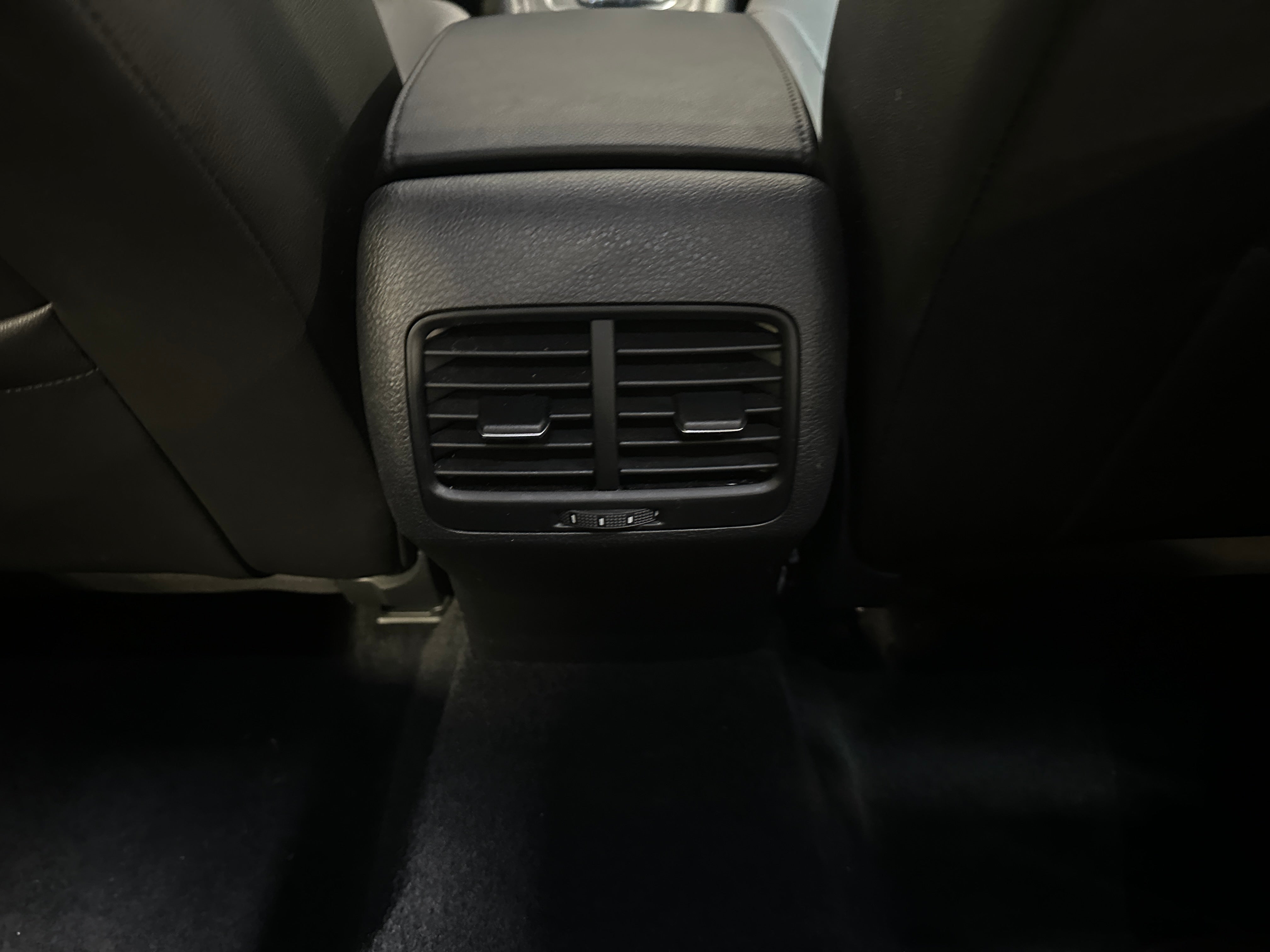 2016 Volkswagen e-Golf
