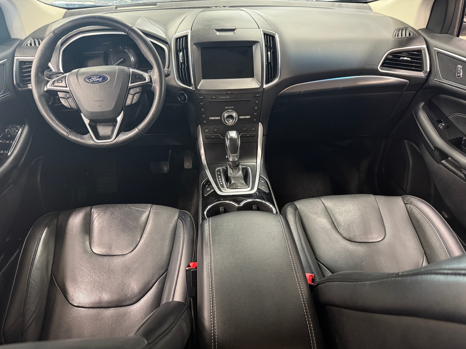 Thumbnail: 2018 Ford Edge - 2