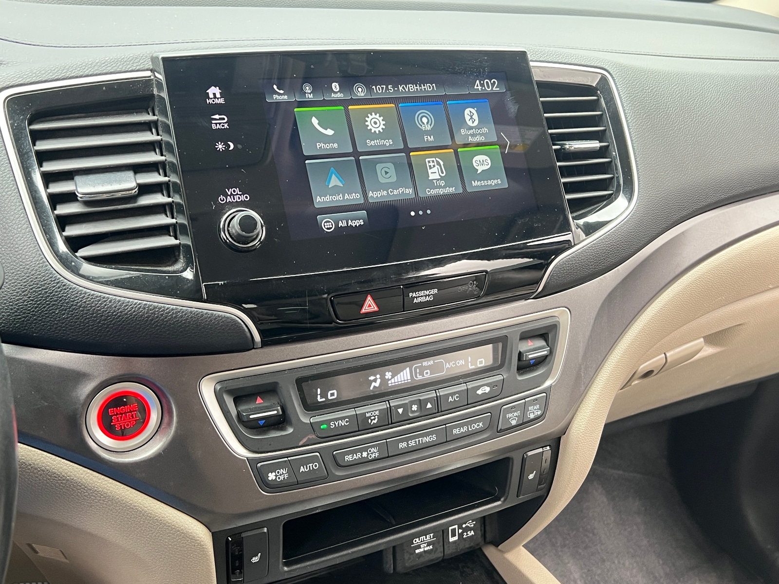 Thumbnail: 2020 Honda Pilot - 3