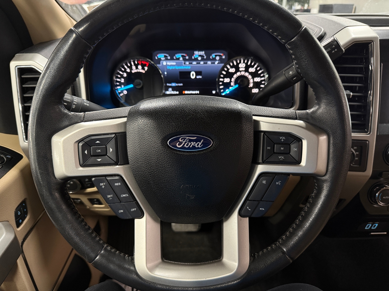 Thumbnail: 2017 Ford Econoline - 4