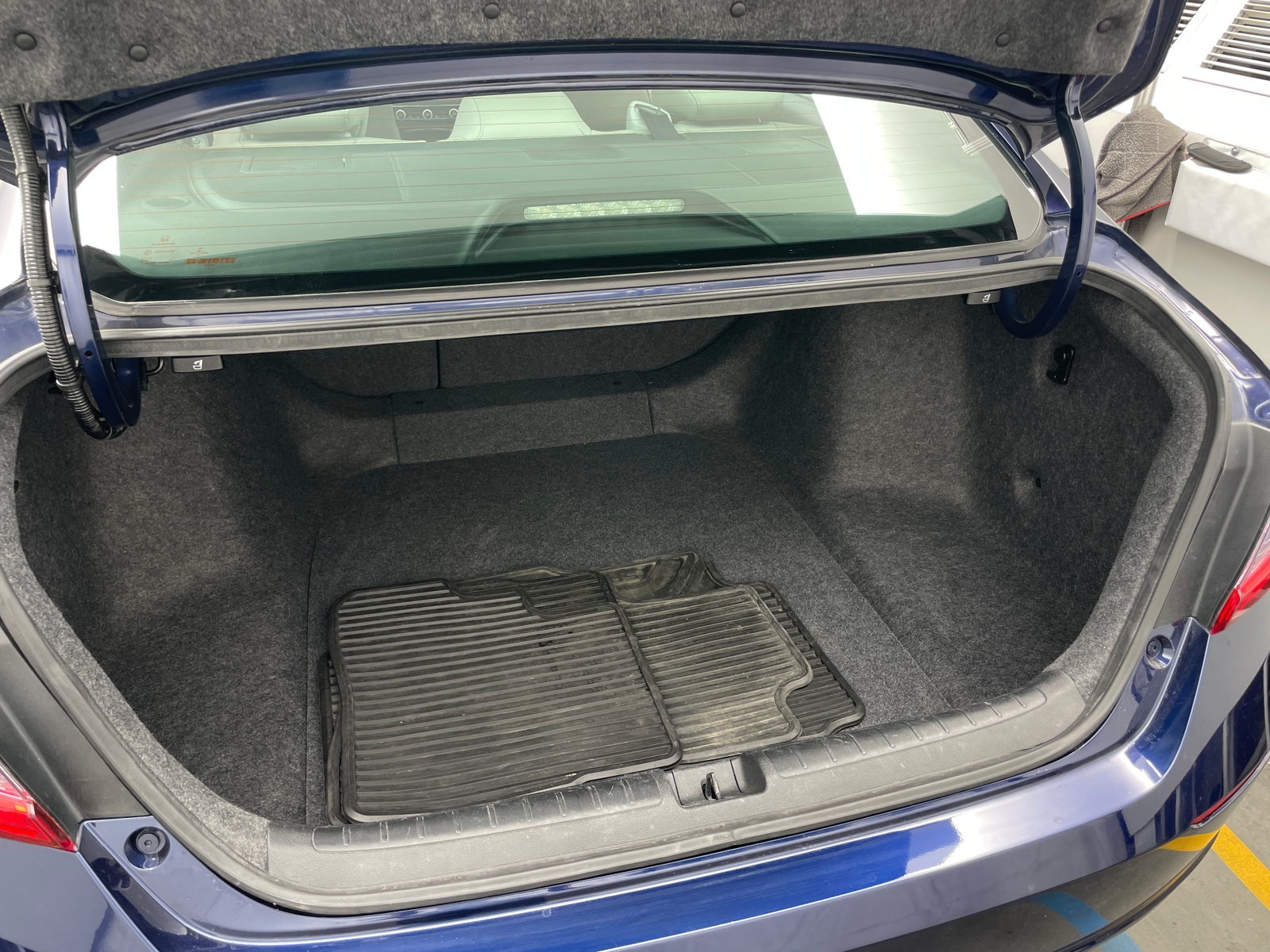 Thumbnail: 2019 Honda Accord - 6
