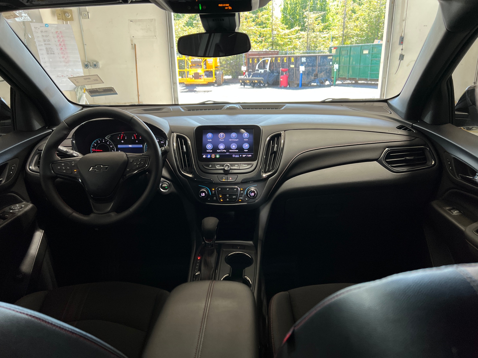 Thumbnail: 2023 Chevrolet Equinox - 3