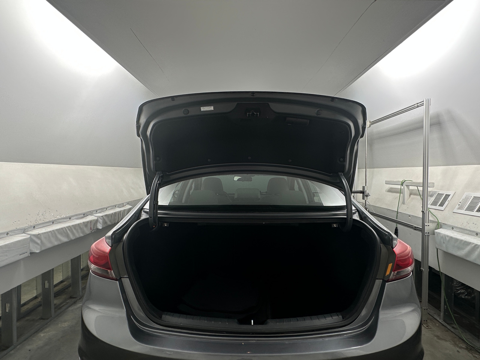 Thumbnail: 2017 Hyundai Elantra - 7