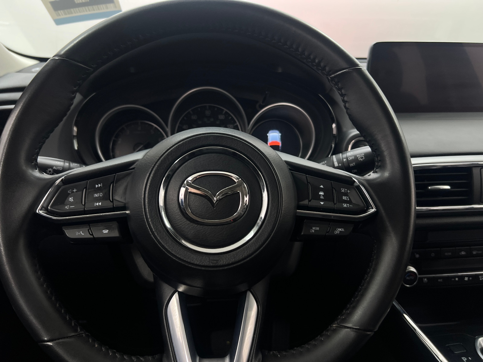 Thumbnail: 2022 Mazda CX-9 - 4