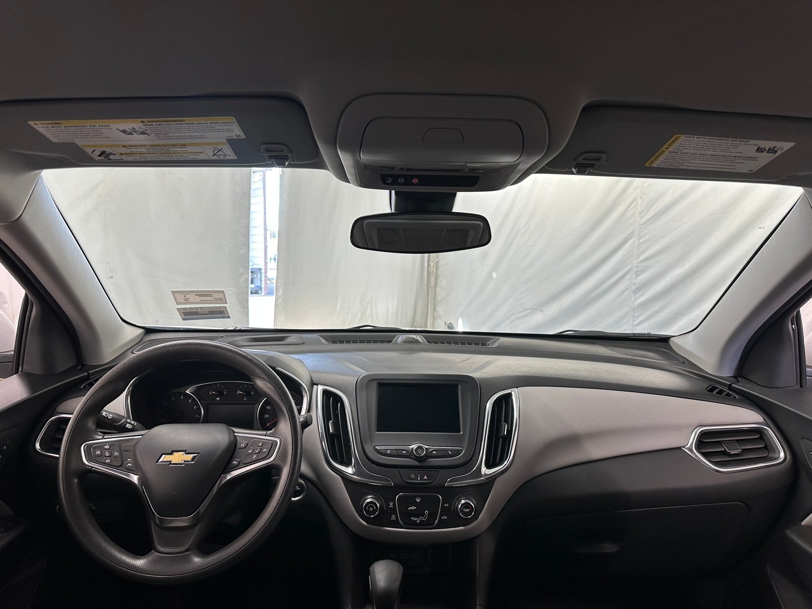 Thumbnail: 2023 Chevrolet Equinox - 3