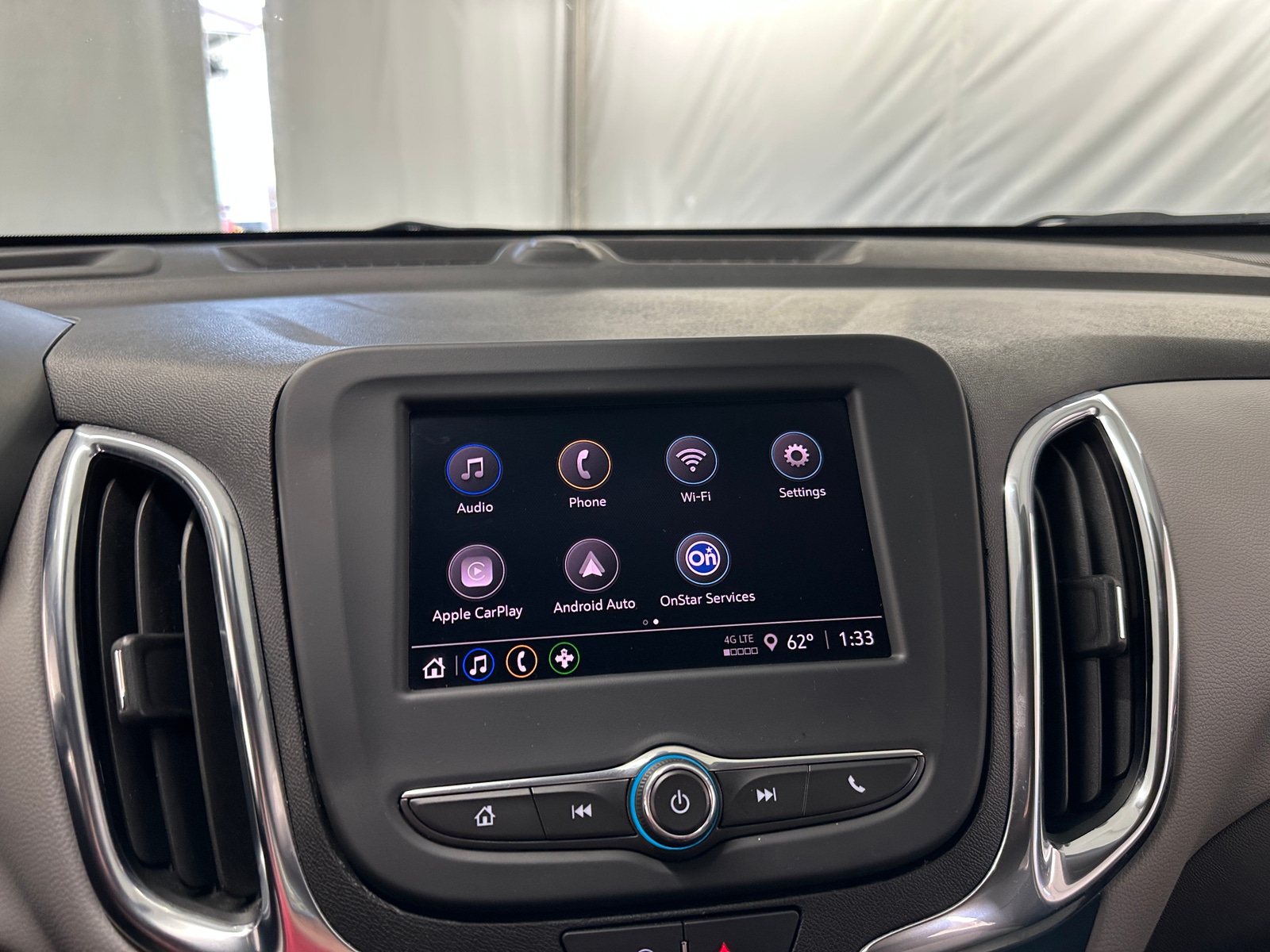 Thumbnail: 2023 Chevrolet Equinox - 4