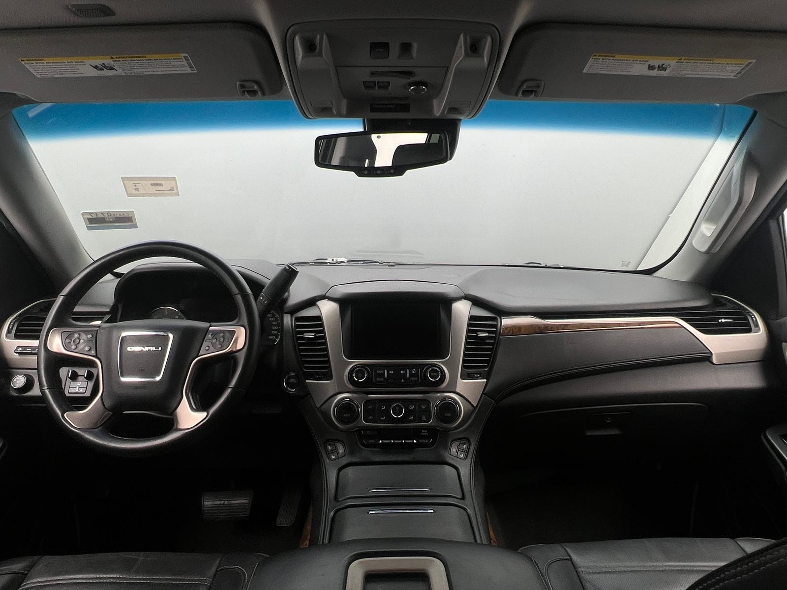 Thumbnail: 2015 GMC Yukon - 2