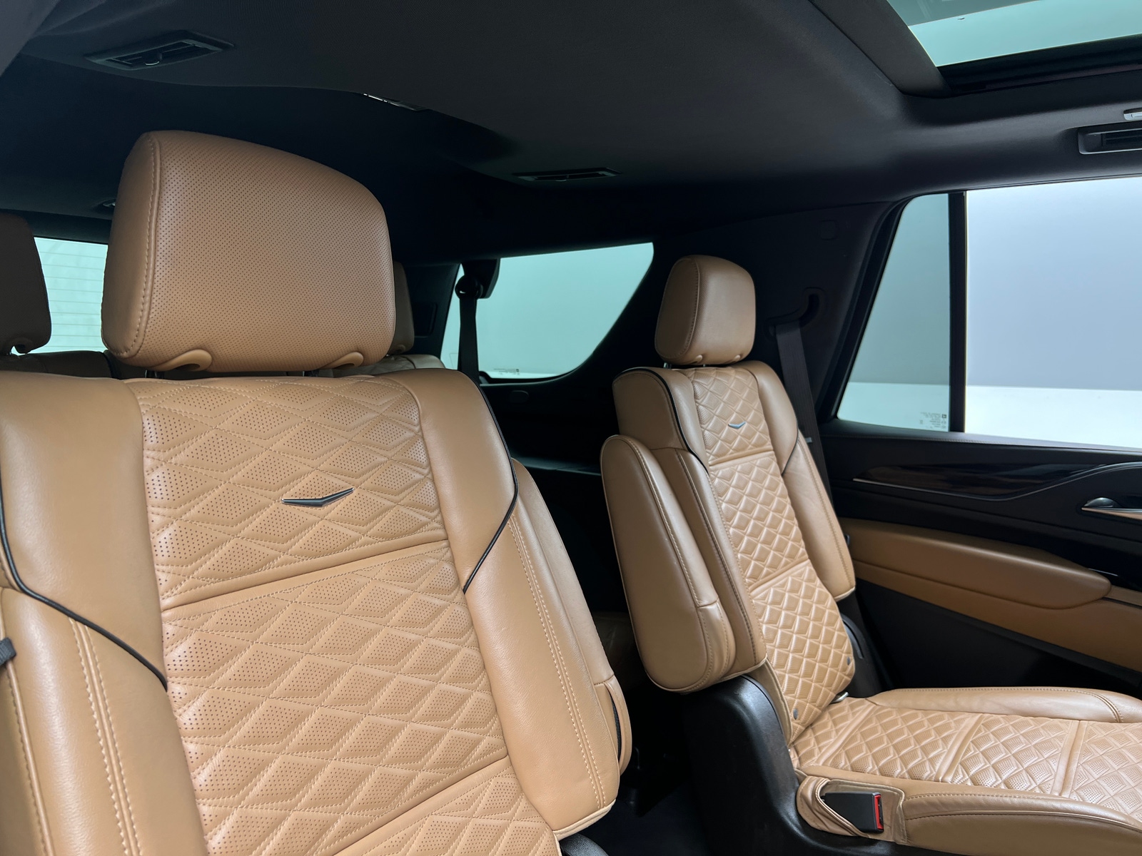 Thumbnail: 2021 Cadillac Escalade - 5
