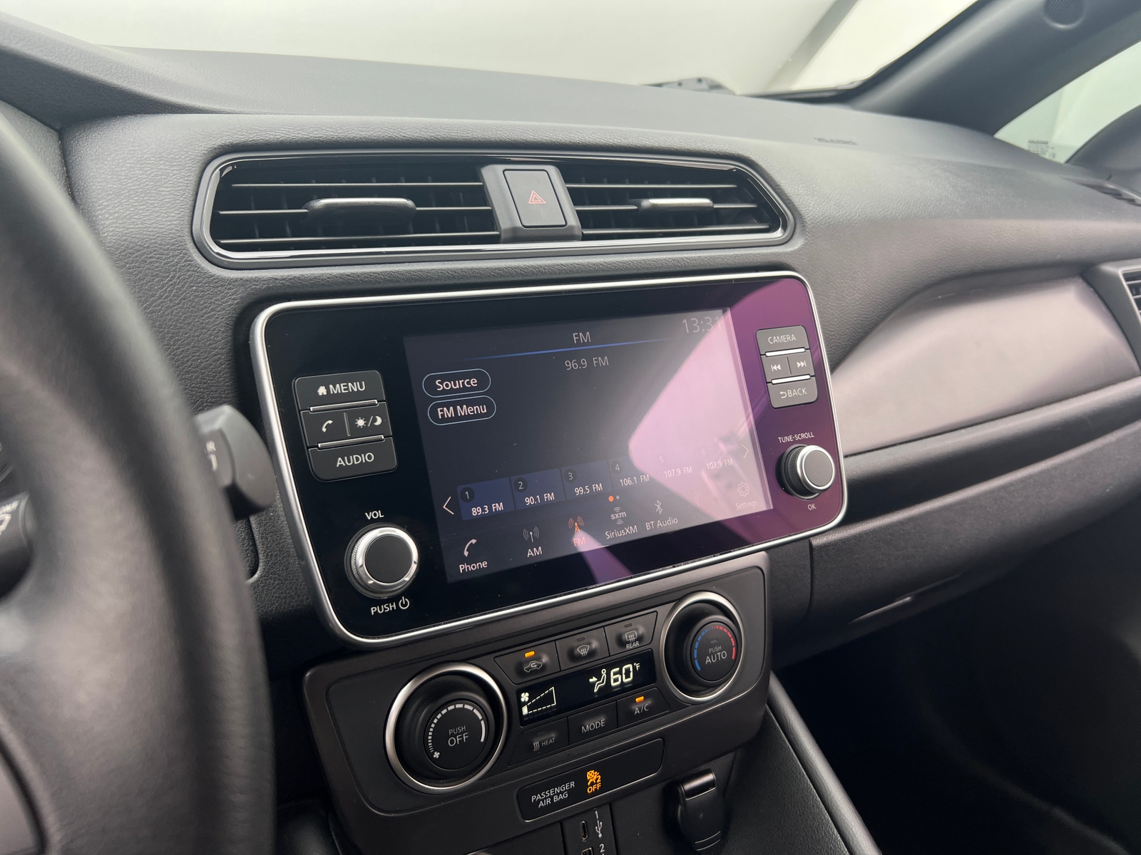 Thumbnail: 2020 Nissan Leaf - 4