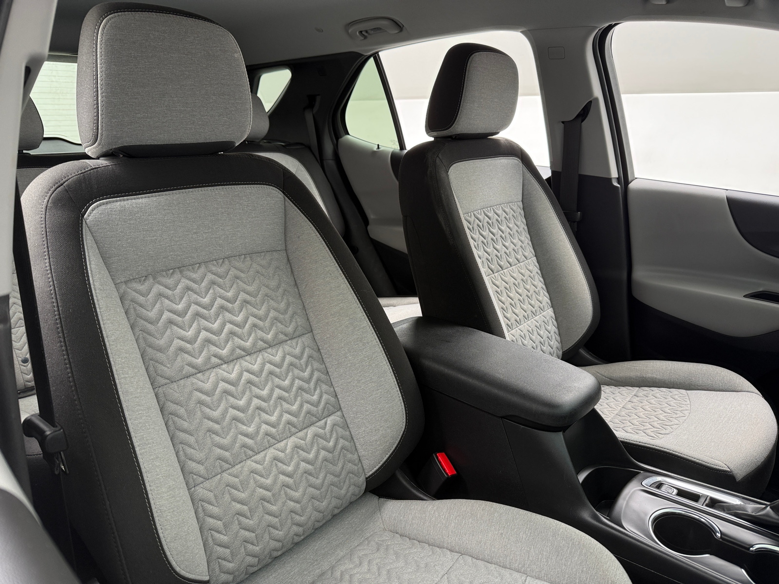 Thumbnail: 2023 Chevrolet Equinox - 2