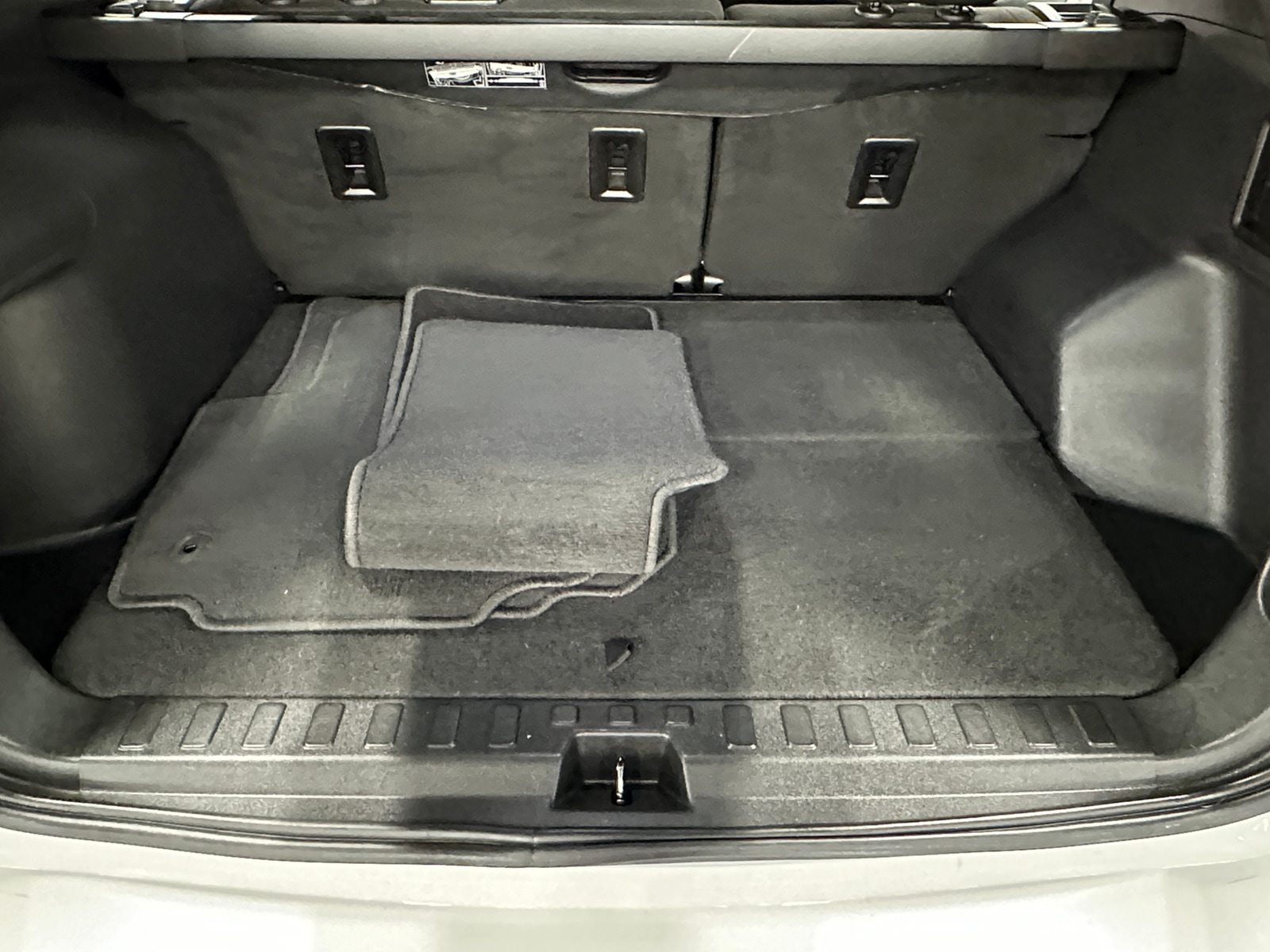 Thumbnail: 2023 Chevrolet Equinox - 7