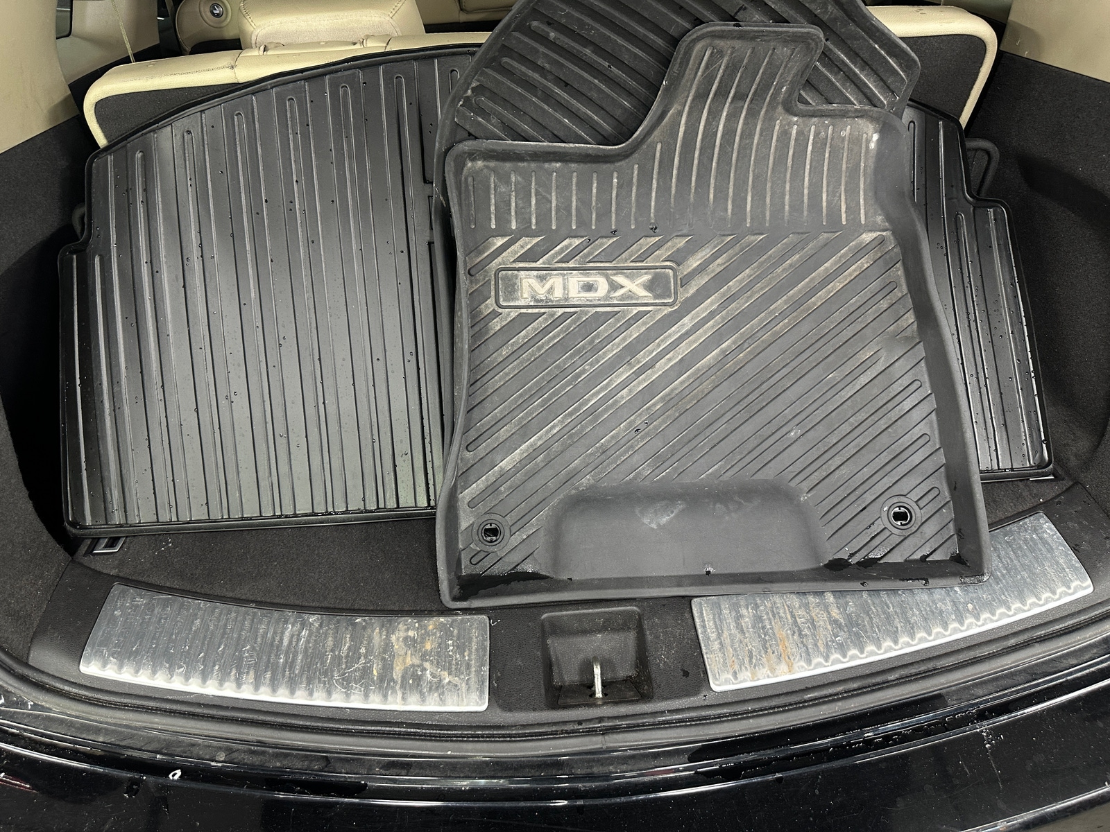 Thumbnail: 2017 Acura MDX - 6