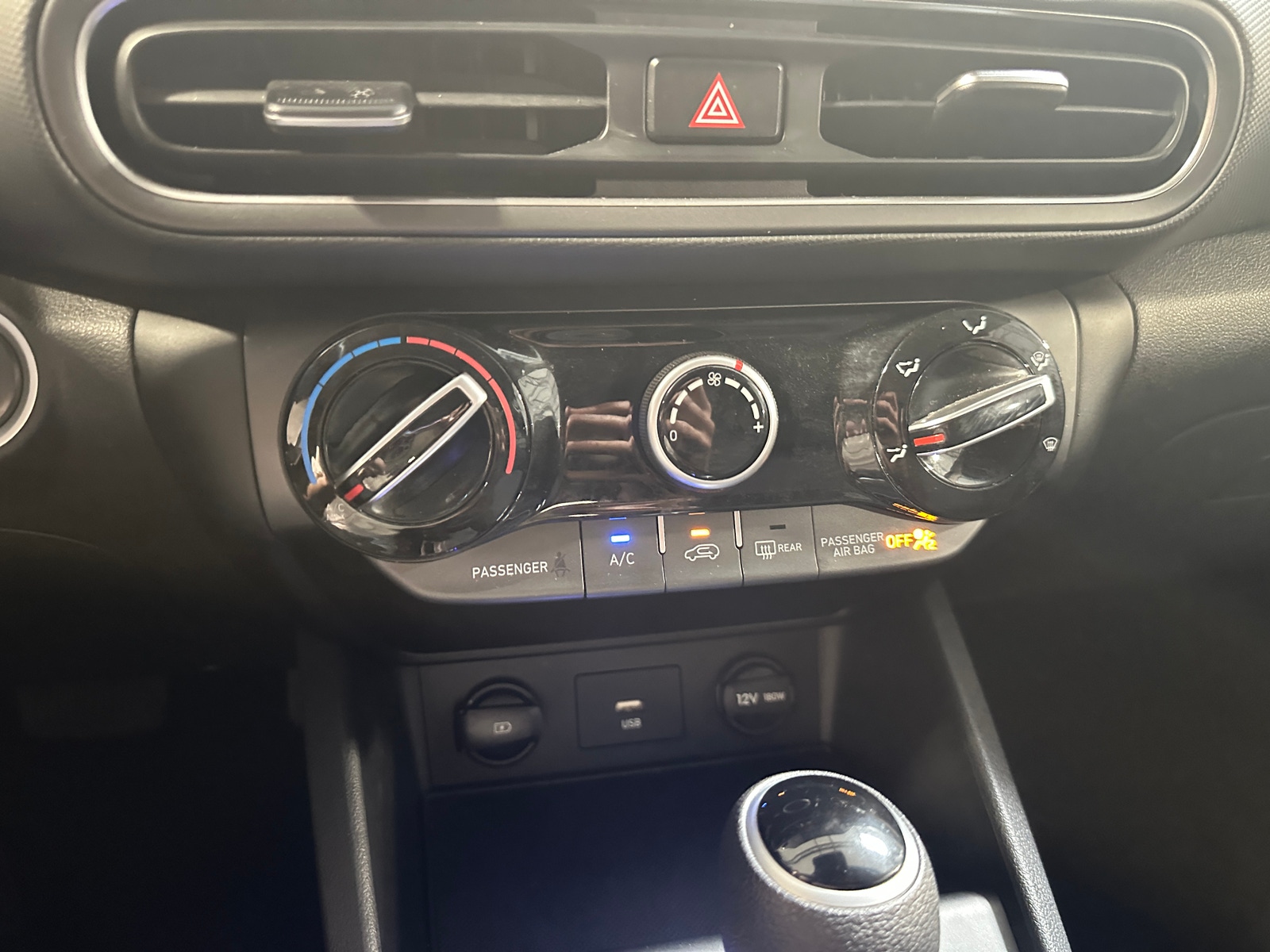Thumbnail: 2023 Hyundai Kona - 4