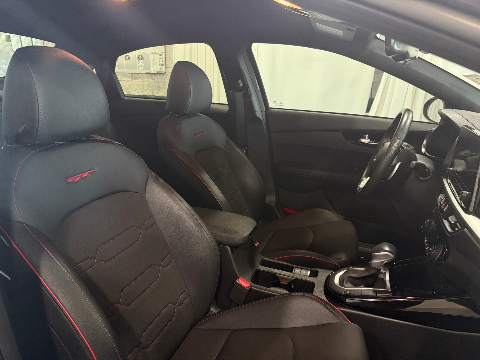 Thumbnail: 2023 Kia Forte - 2