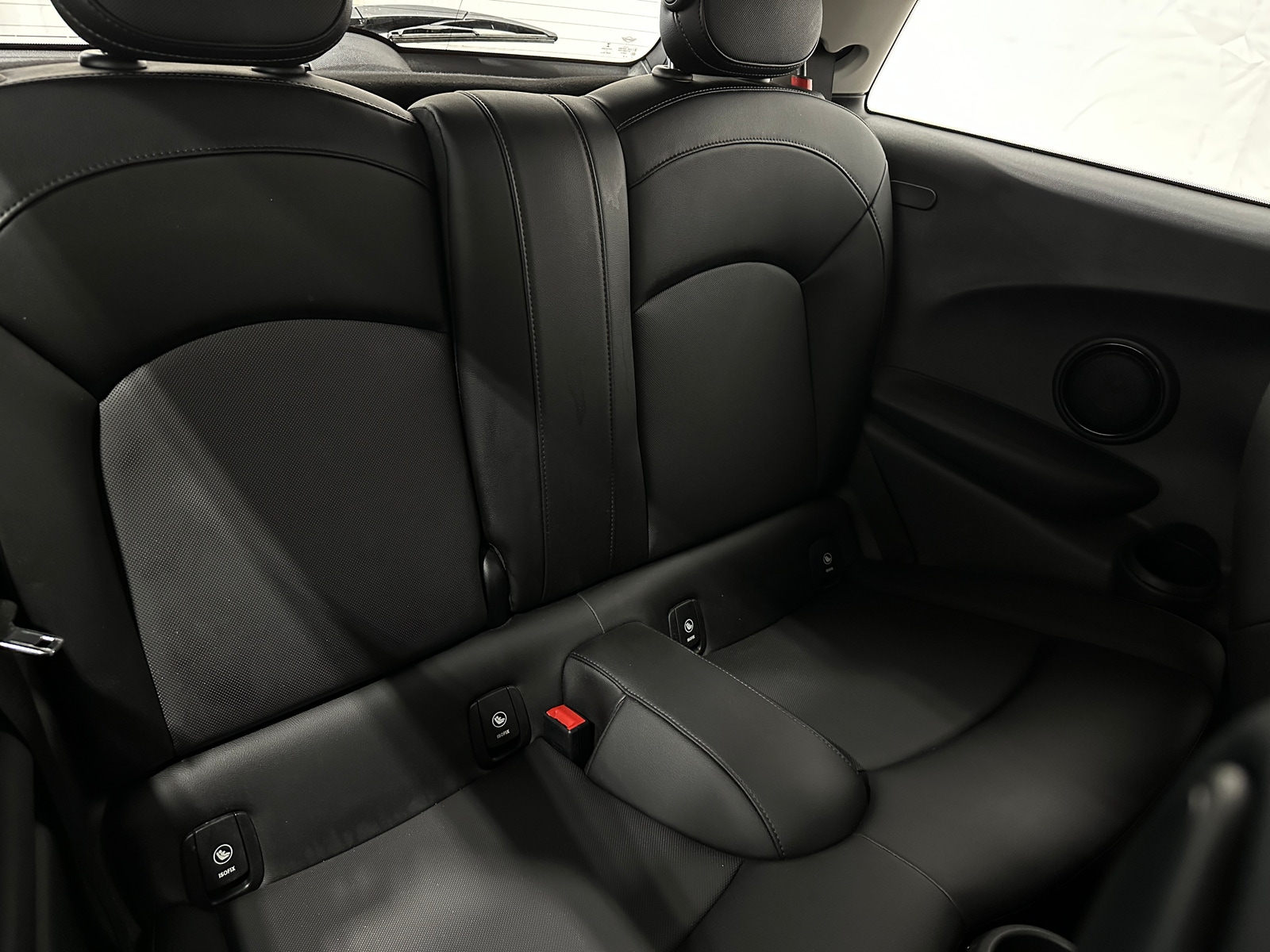 Thumbnail: 2017 MINI Cooper Hardtop - 5