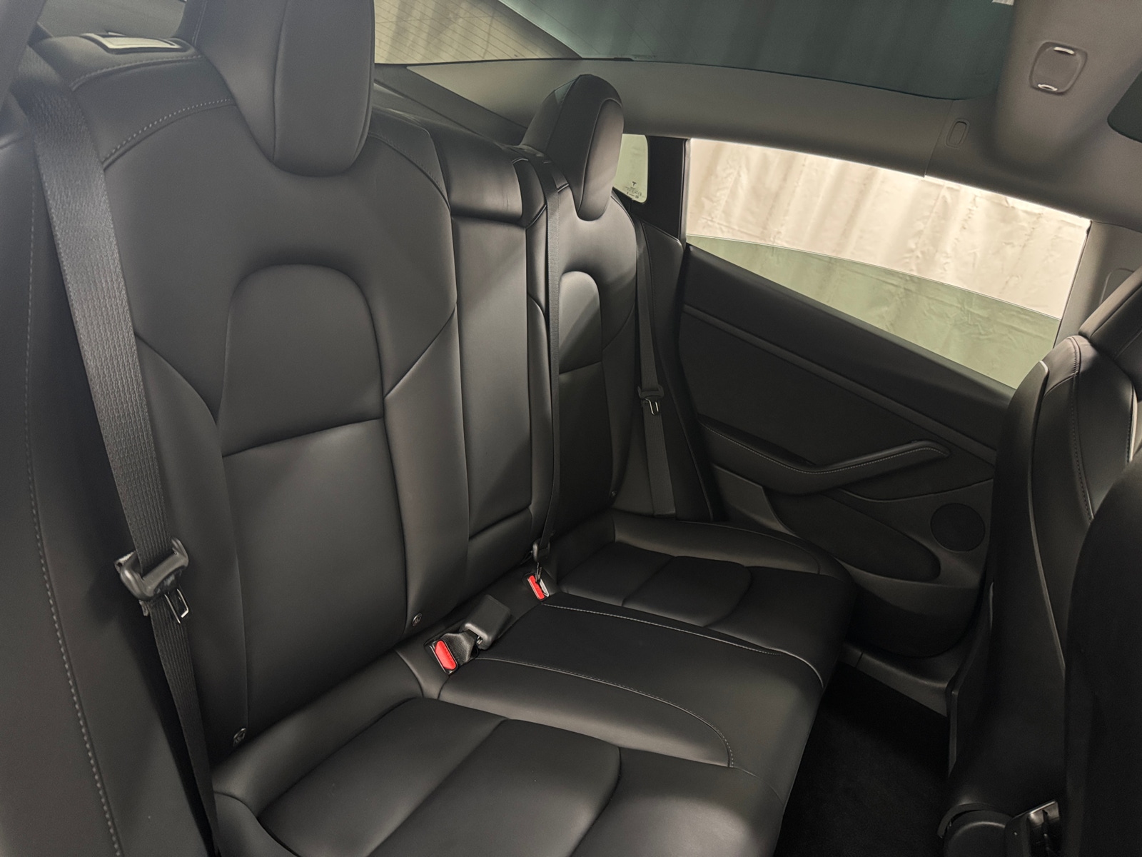 Thumbnail: 2022 Tesla Model 3 - 5