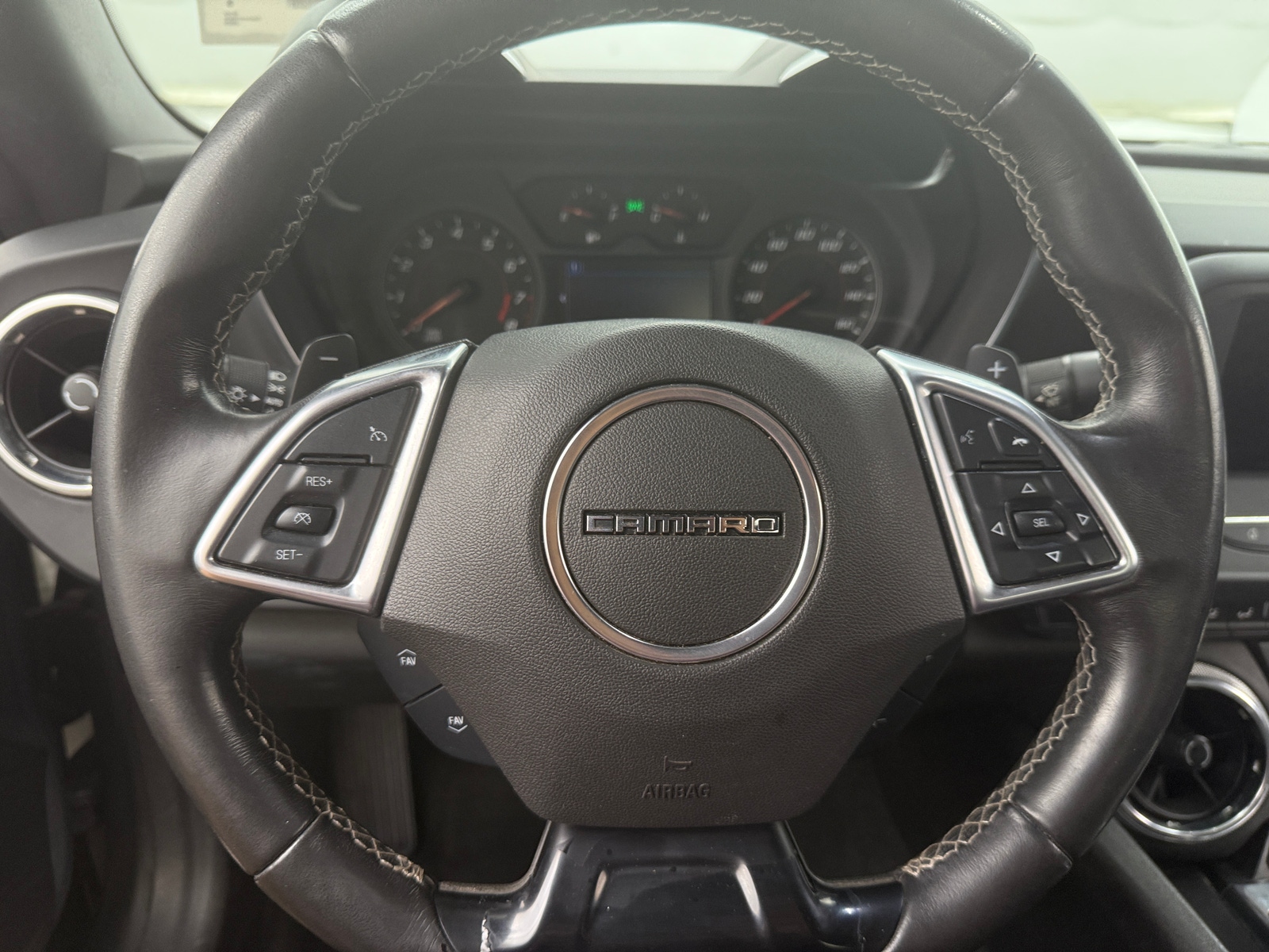 Thumbnail: 2020 Chevrolet Camaro - 5