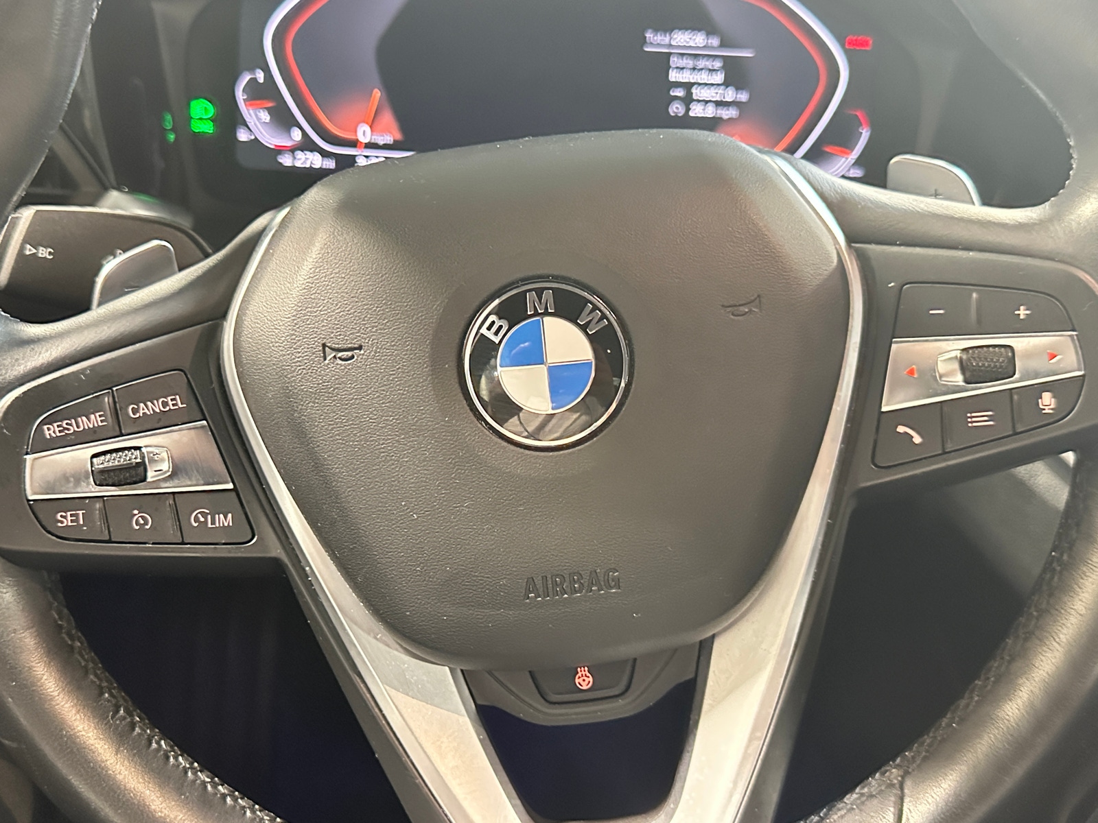 Thumbnail: 2019 BMW 3 Series - 4