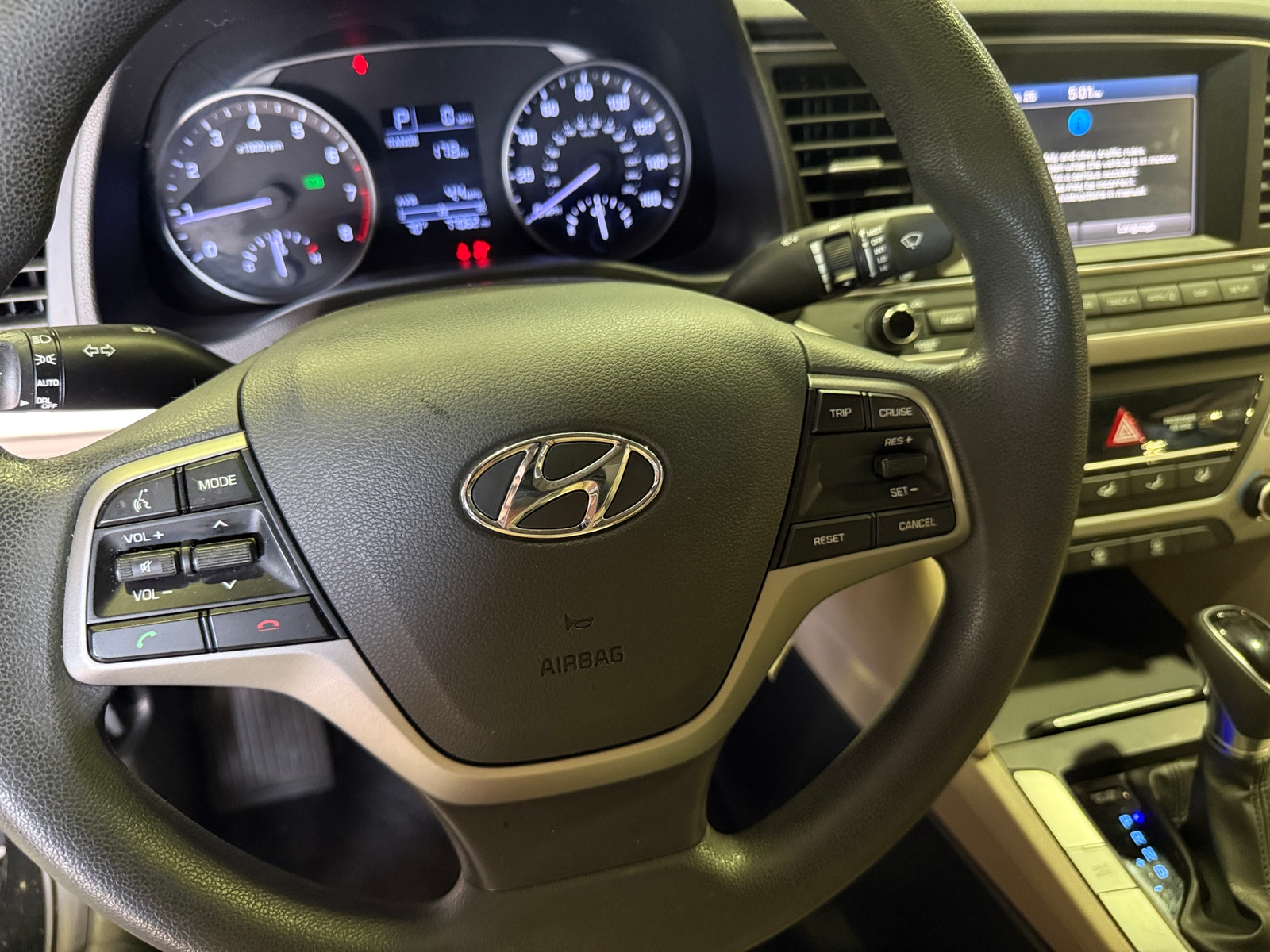 Thumbnail: 2017 Hyundai Elantra - 5