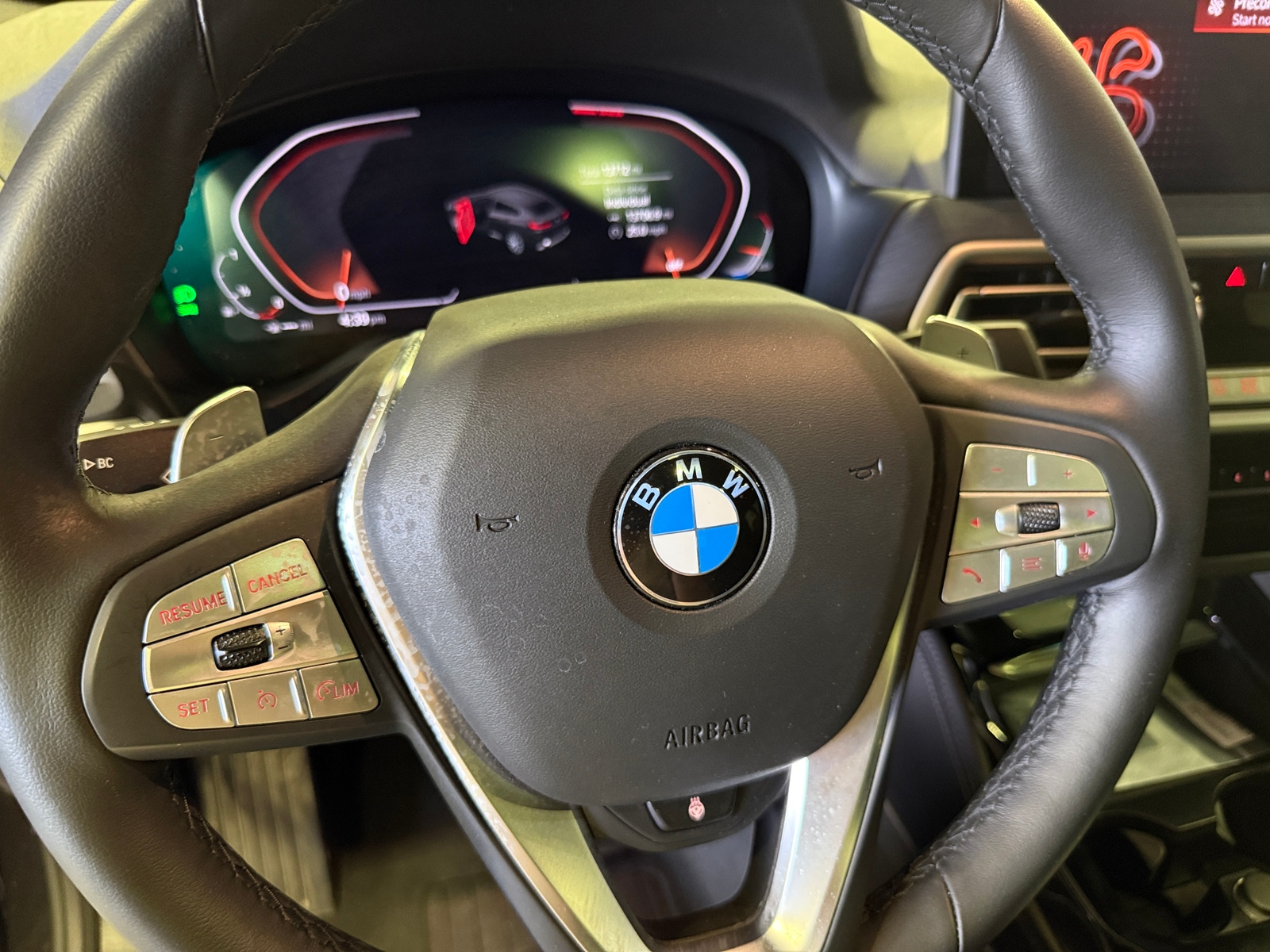 Thumbnail: 2025 BMW X4 - 4