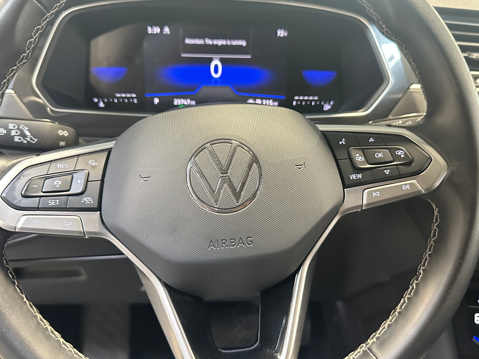 Thumbnail: 2024 Volkswagen Tiguan - 4