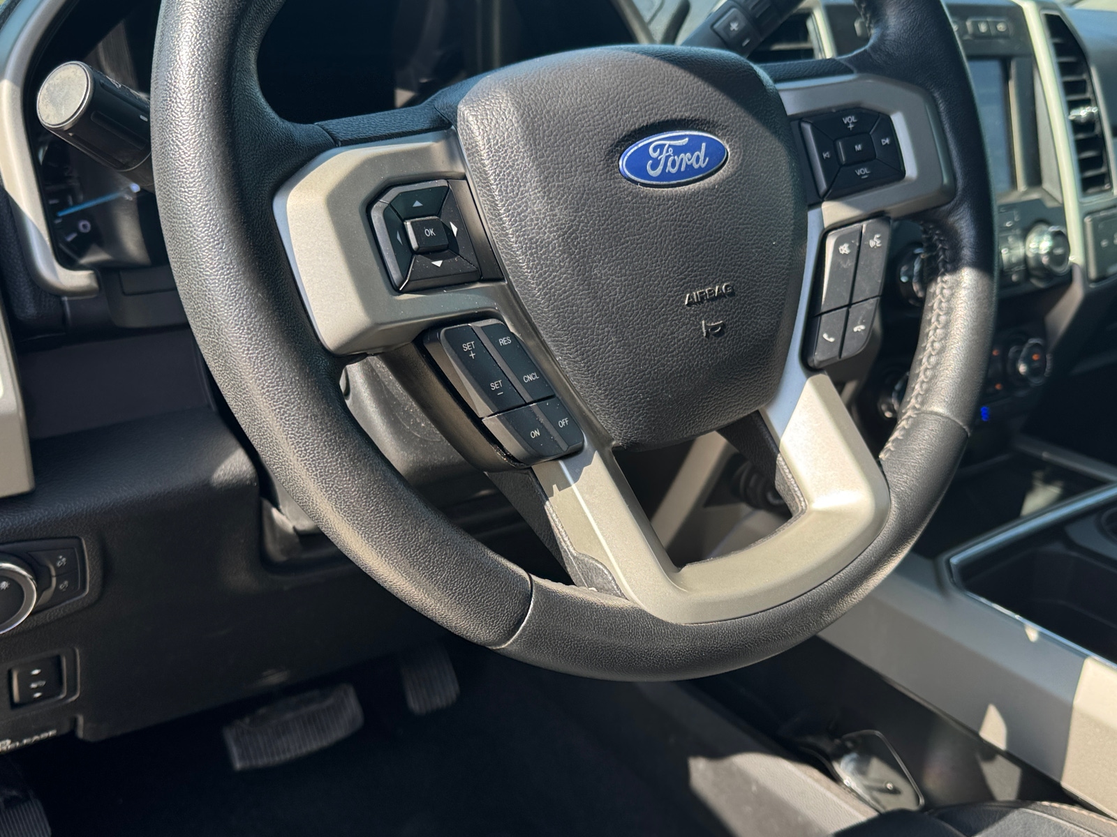 Thumbnail: 2020 Ford Econoline - 4