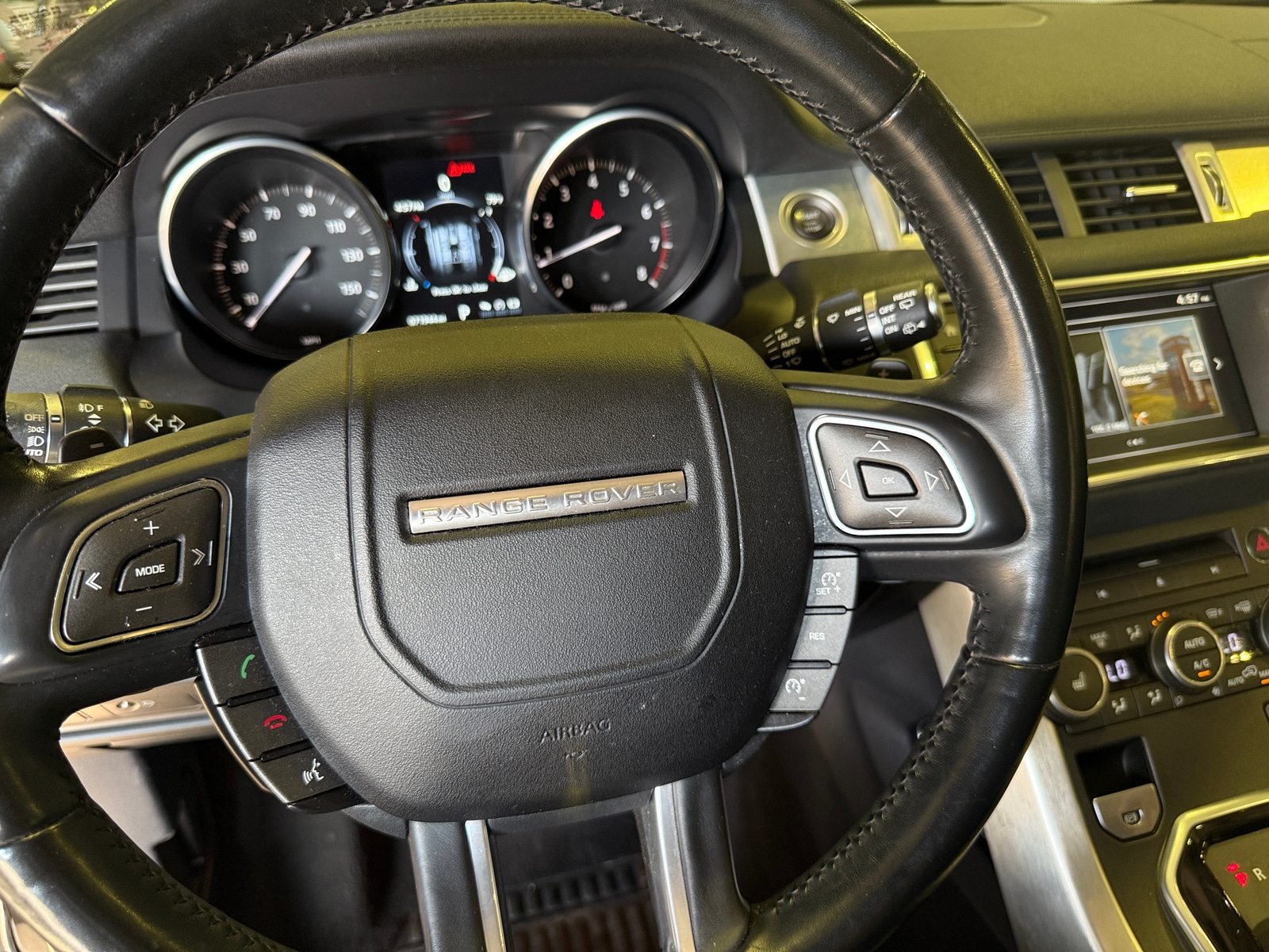 Thumbnail: 2016 Land Rover Range Rover Evoque - 4