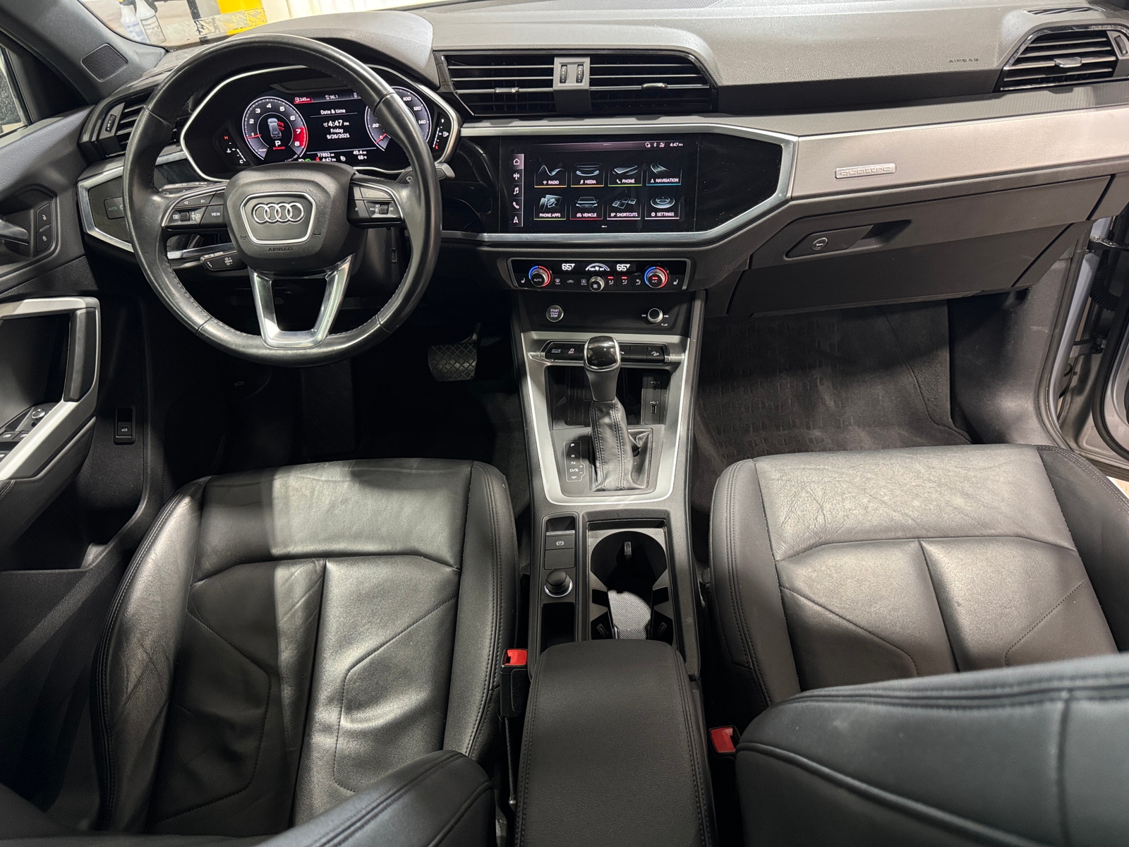 Thumbnail: 2020 Audi Q3 - 2