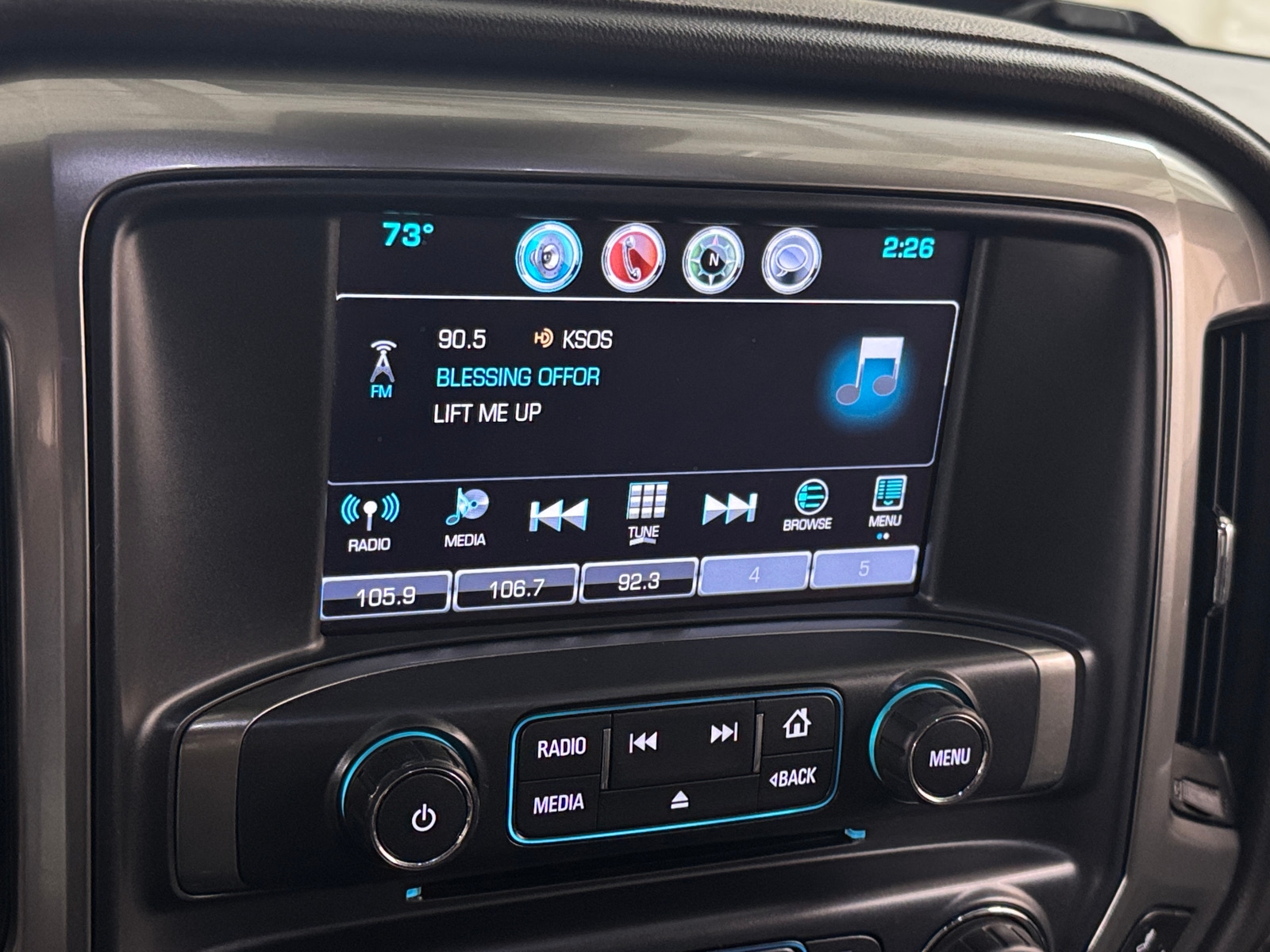 Thumbnail: 2018 Chevrolet Silverado 1500 - 3