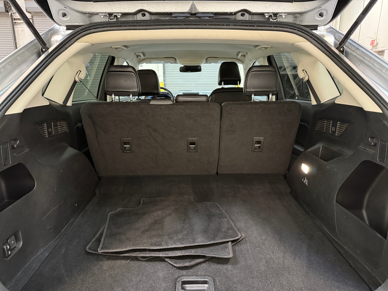 Thumbnail: 2023 Ford Edge - 6