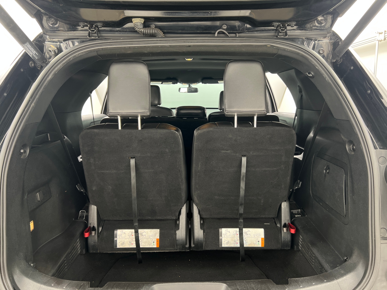 Thumbnail: 2018 Ford Explorer - 7
