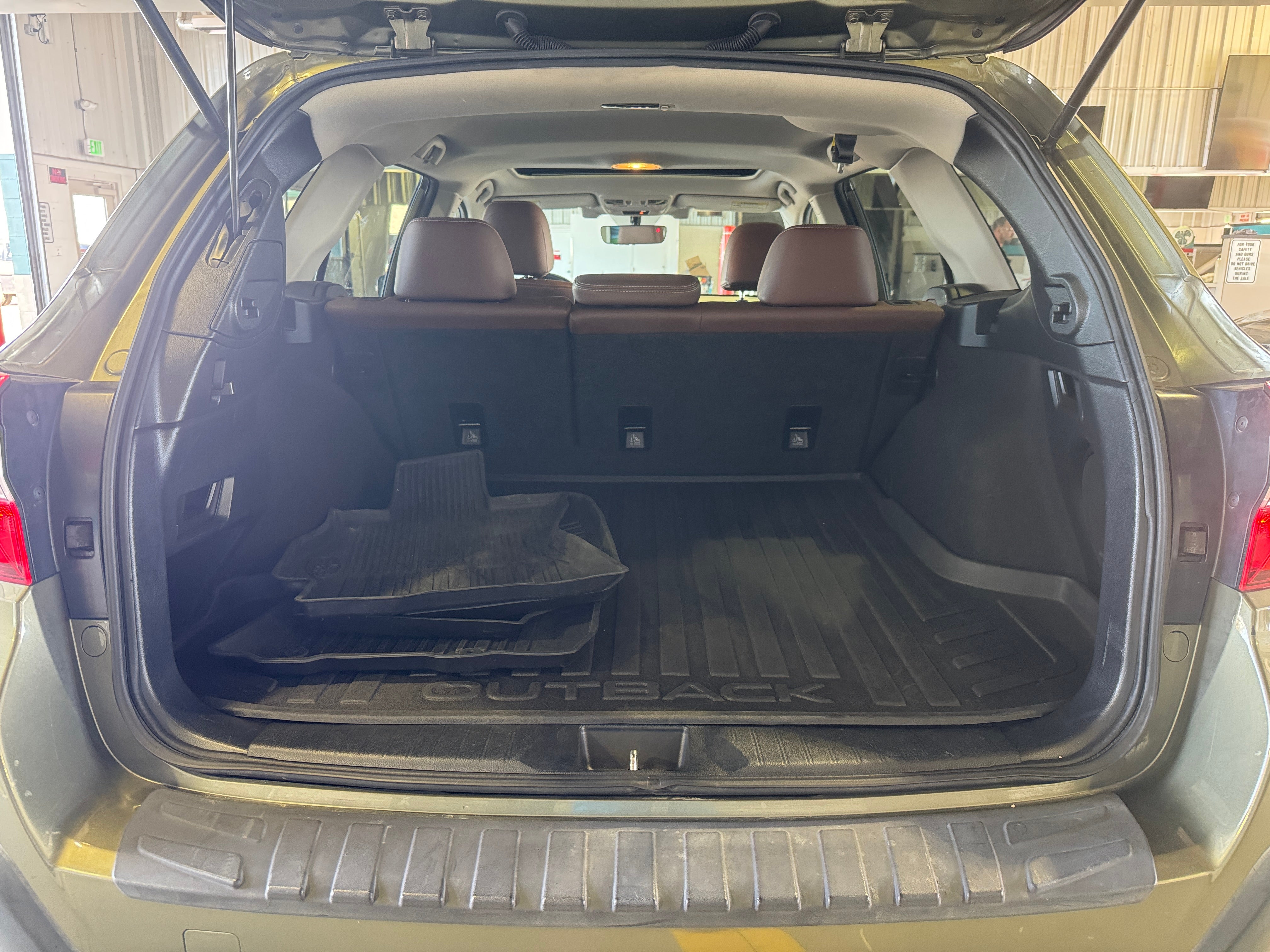 Thumbnail: 2019 Subaru Outback - 6